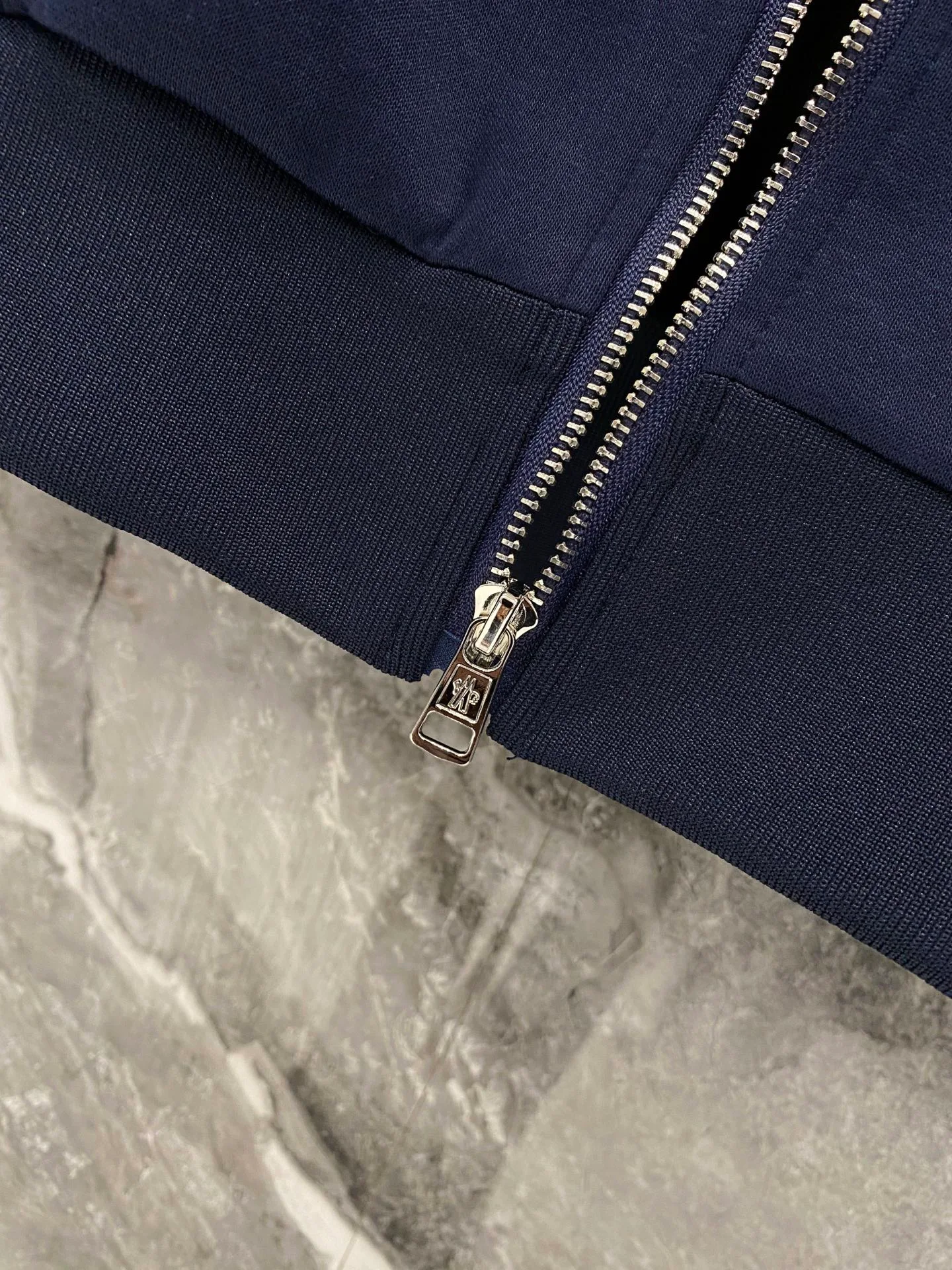 Men's Jackets And Down Jackets MONCLER 18179475