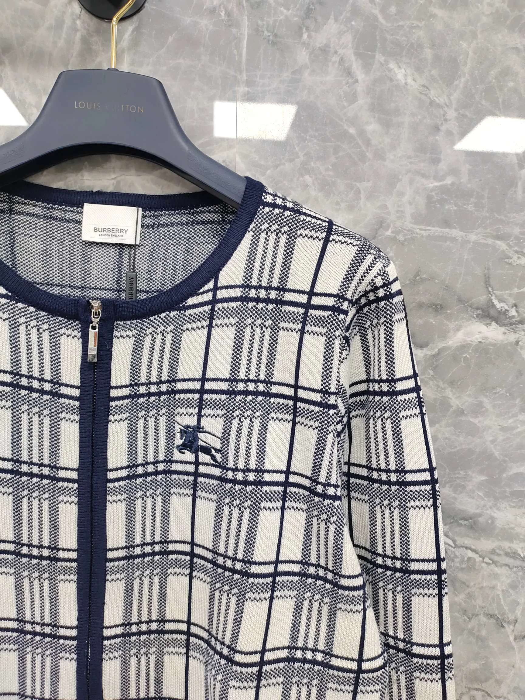 Women's Jumpers And Sweaters BURBERRY 18417246