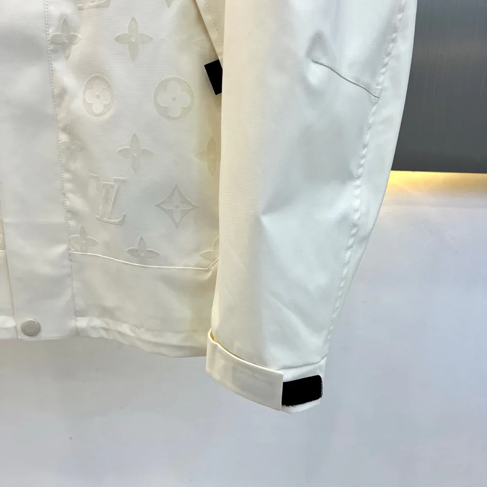 Men's Jackets And Down Jackets LOUIS VUITTON 18416783