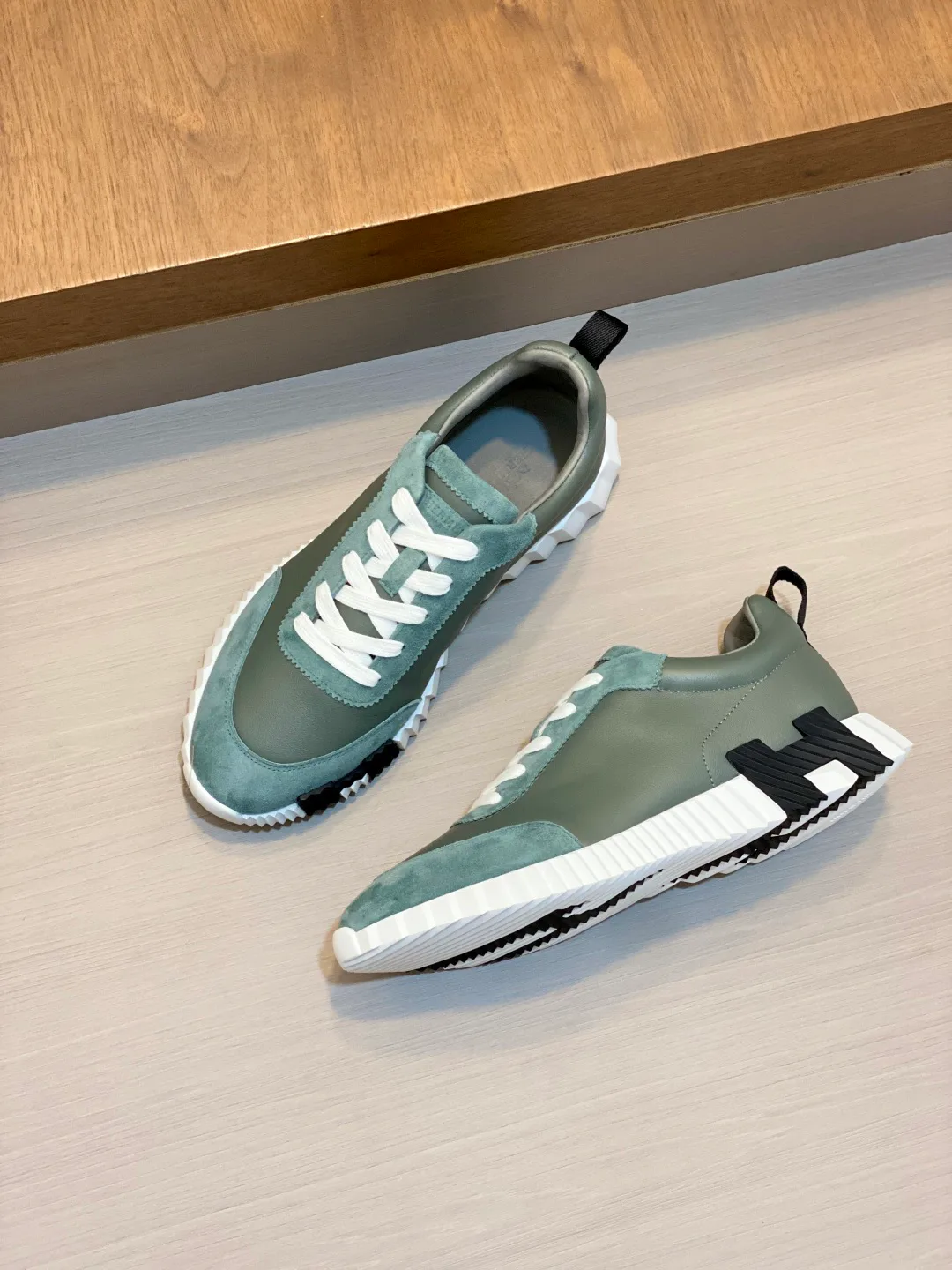 Men's Sneakers HERMES 18039734