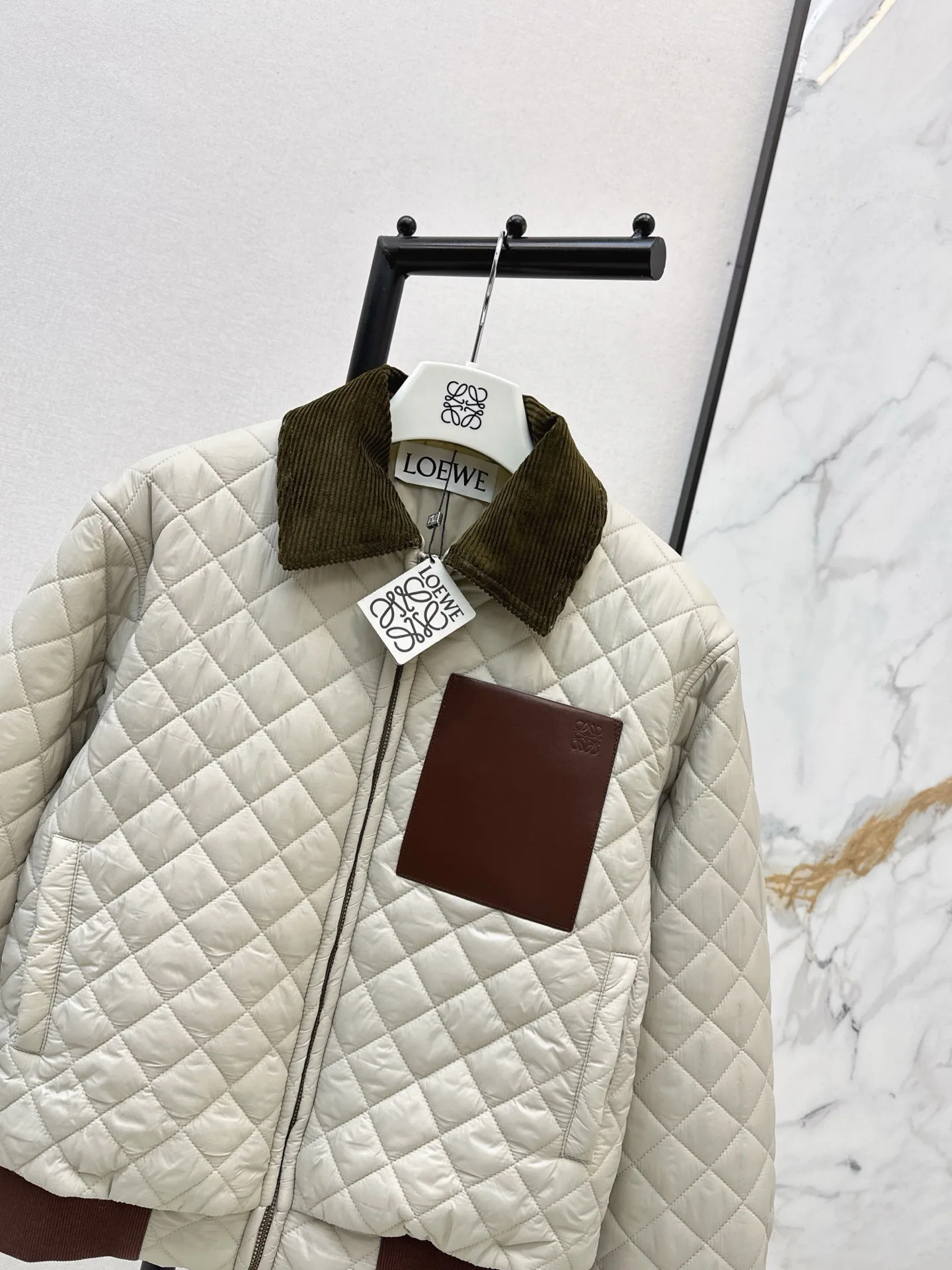 Women's Jackets And Down Jackets LOEWE 18272034