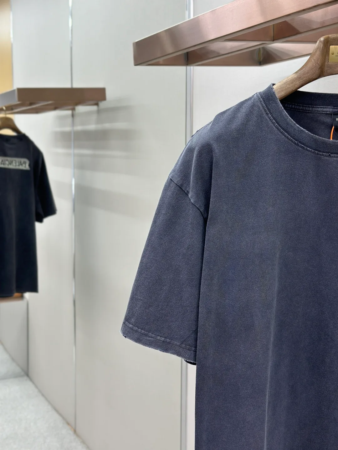 Men's T-Shirts BALENCIAGA 18191124