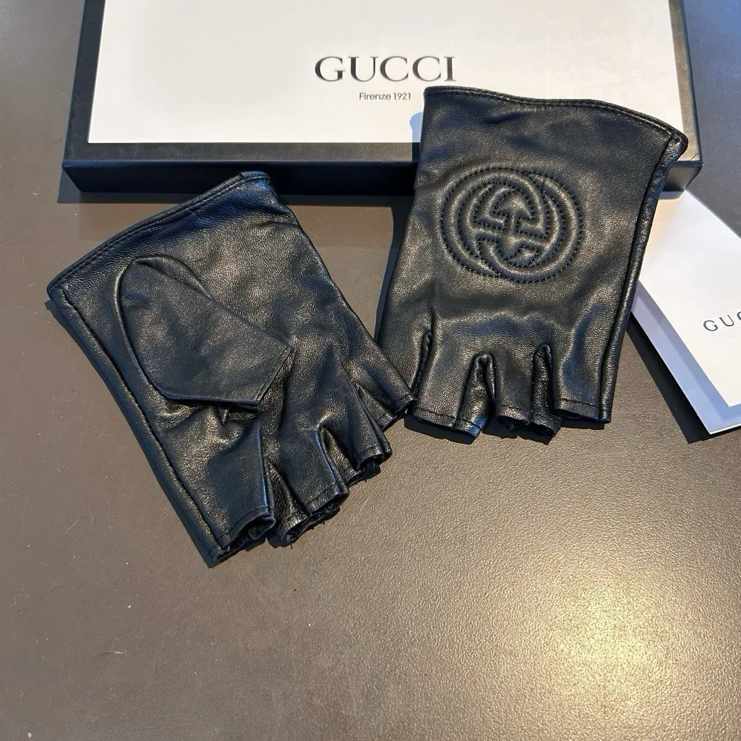 Gloves GUCCI 17562521