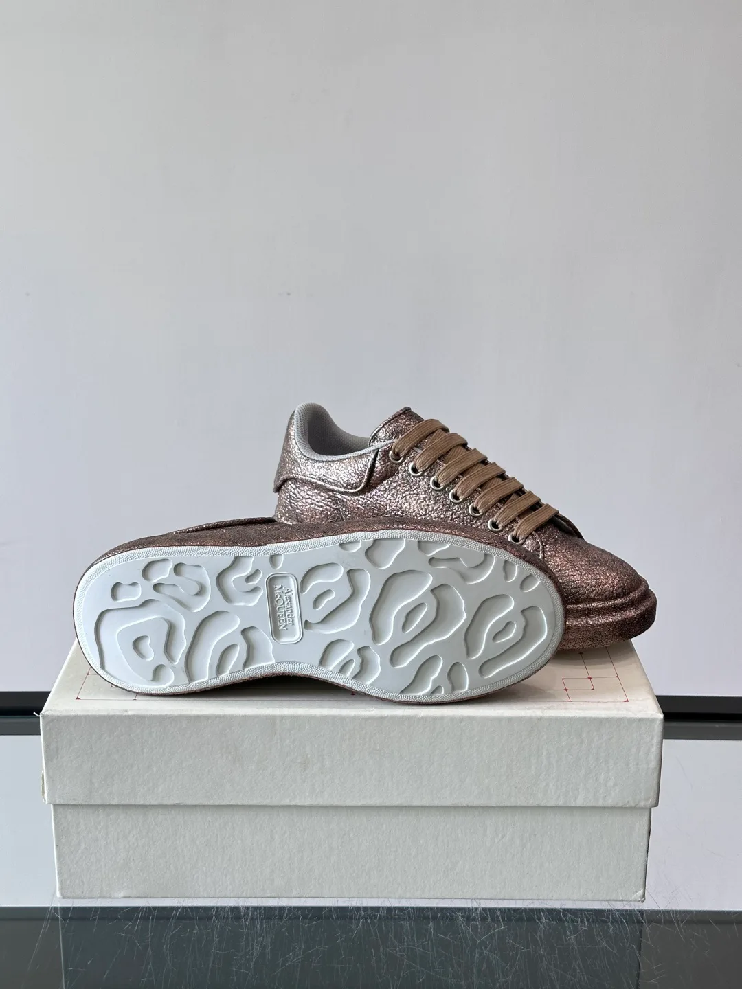 Women's Sneakers ALEXANDER MCQUEEN 17447543