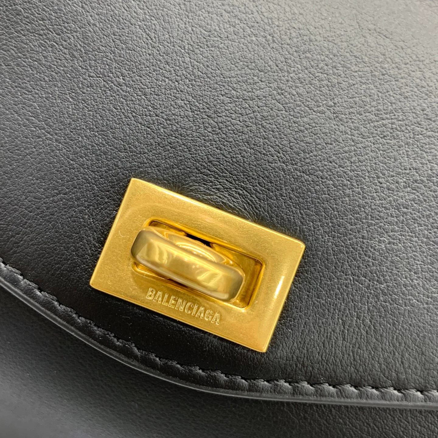 Women's Classic Handbags BALENCIAGA 18136201