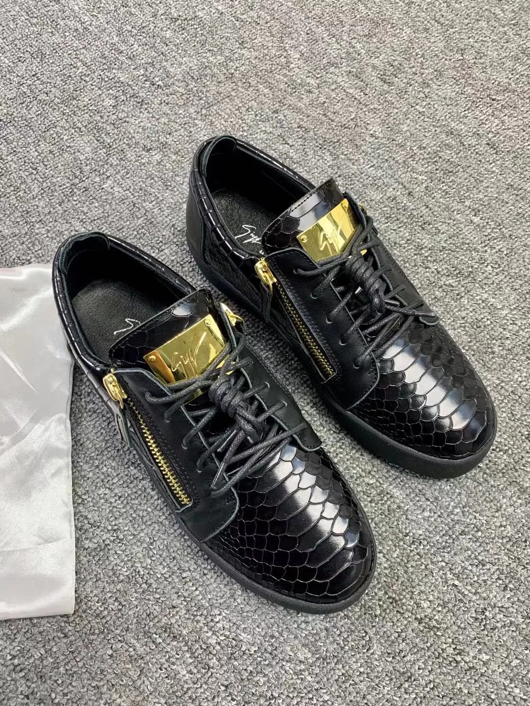 Women's Sneakers GIUSEPPE ZANOTTI 17955596