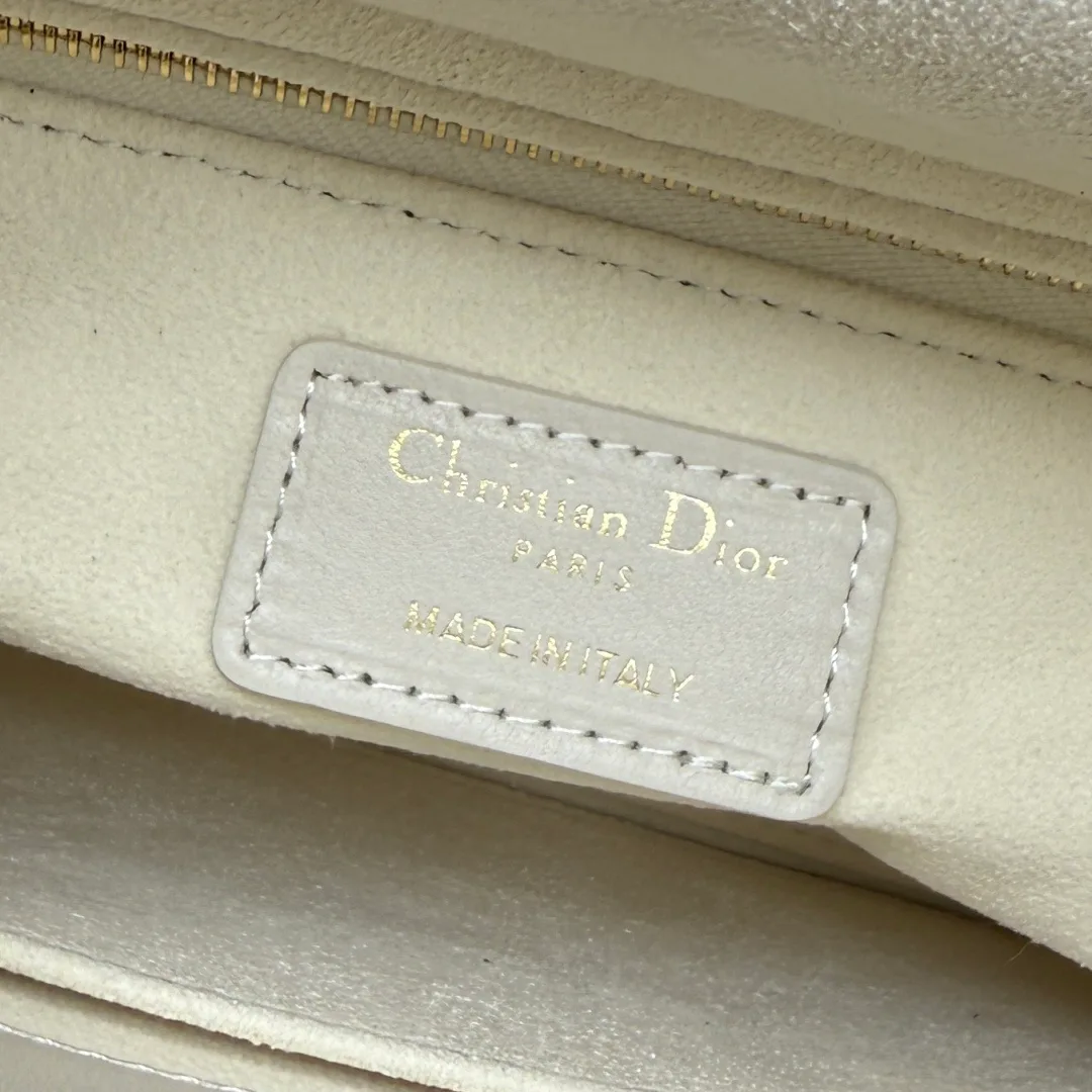 Women's Classic Handbags CHRISTIAN DIOR 17220902
