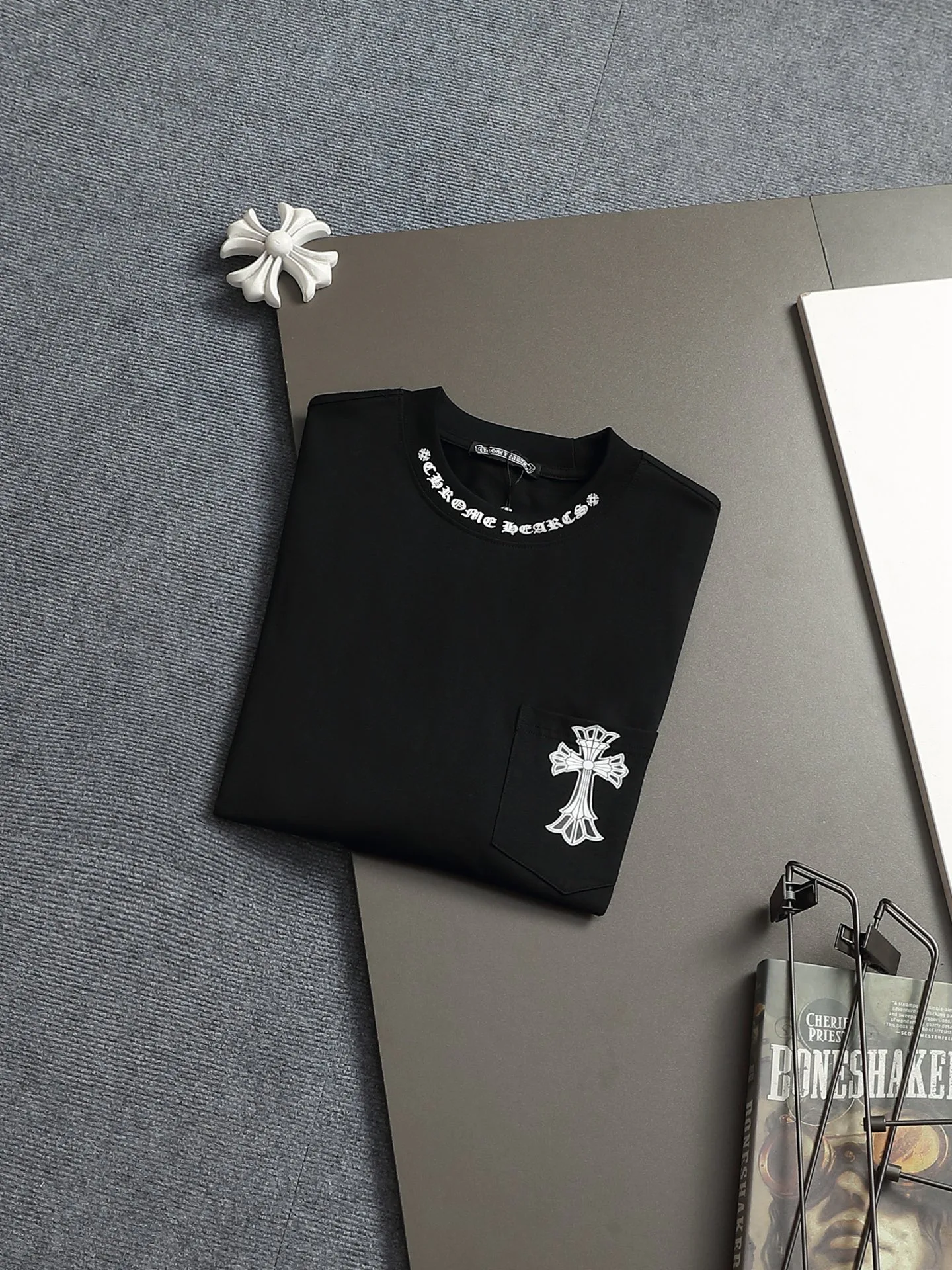 Men's T-Shirts CHROME HEARTS 17405973