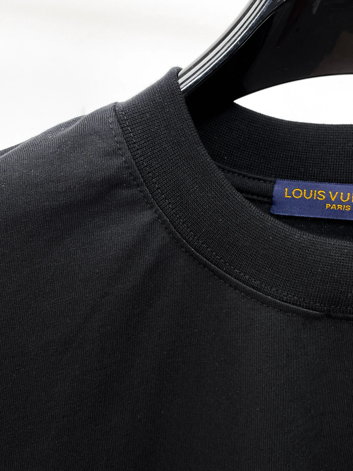 Men's T-Shirts LOUIS VUITTON 17904075