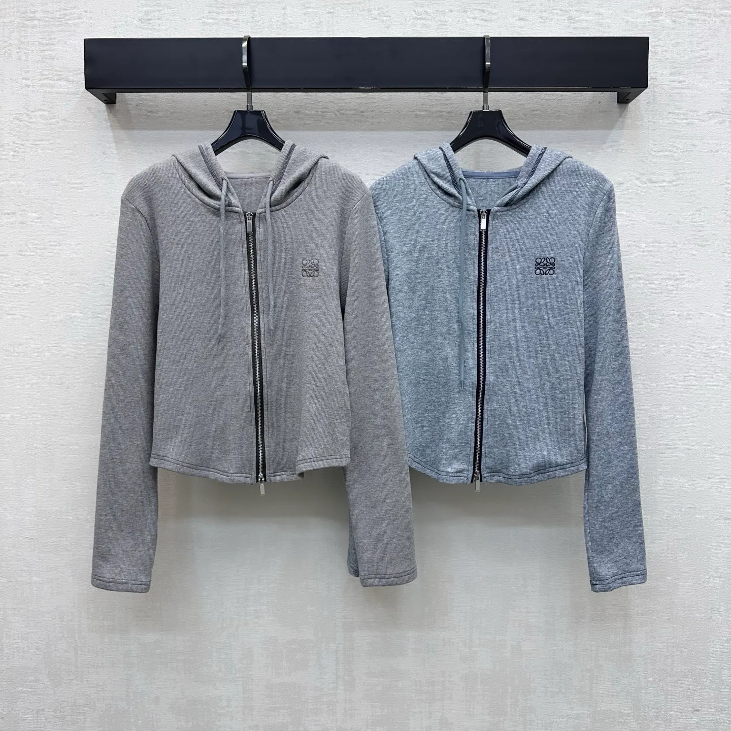 Women's Sweatshirts And Hoodies LOEWE 18023632