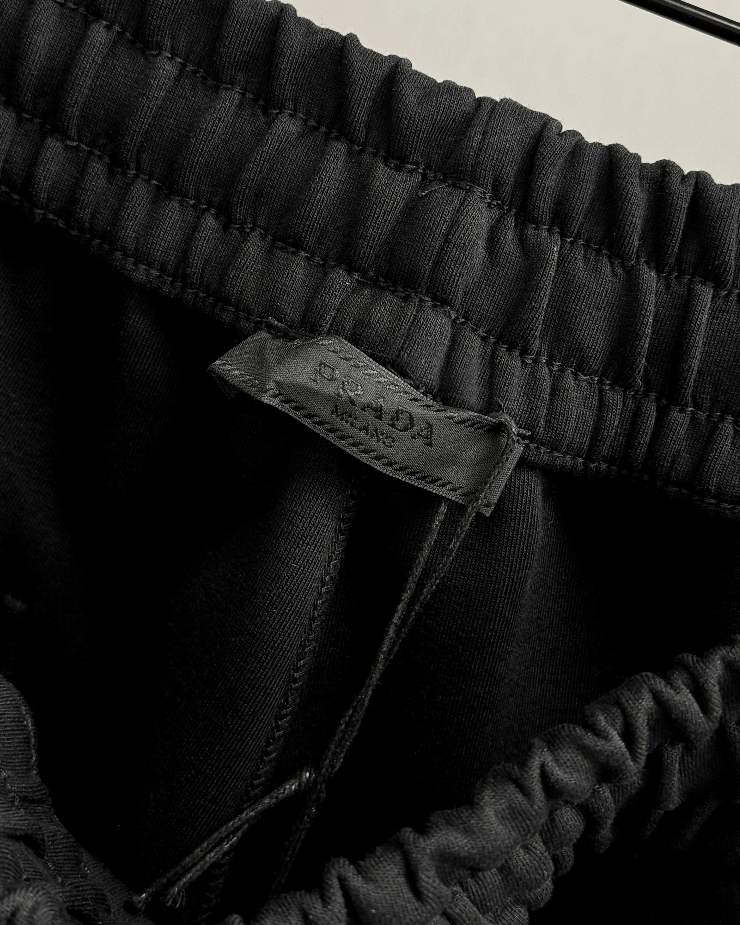 Men's Trousers PRADA 18189745
