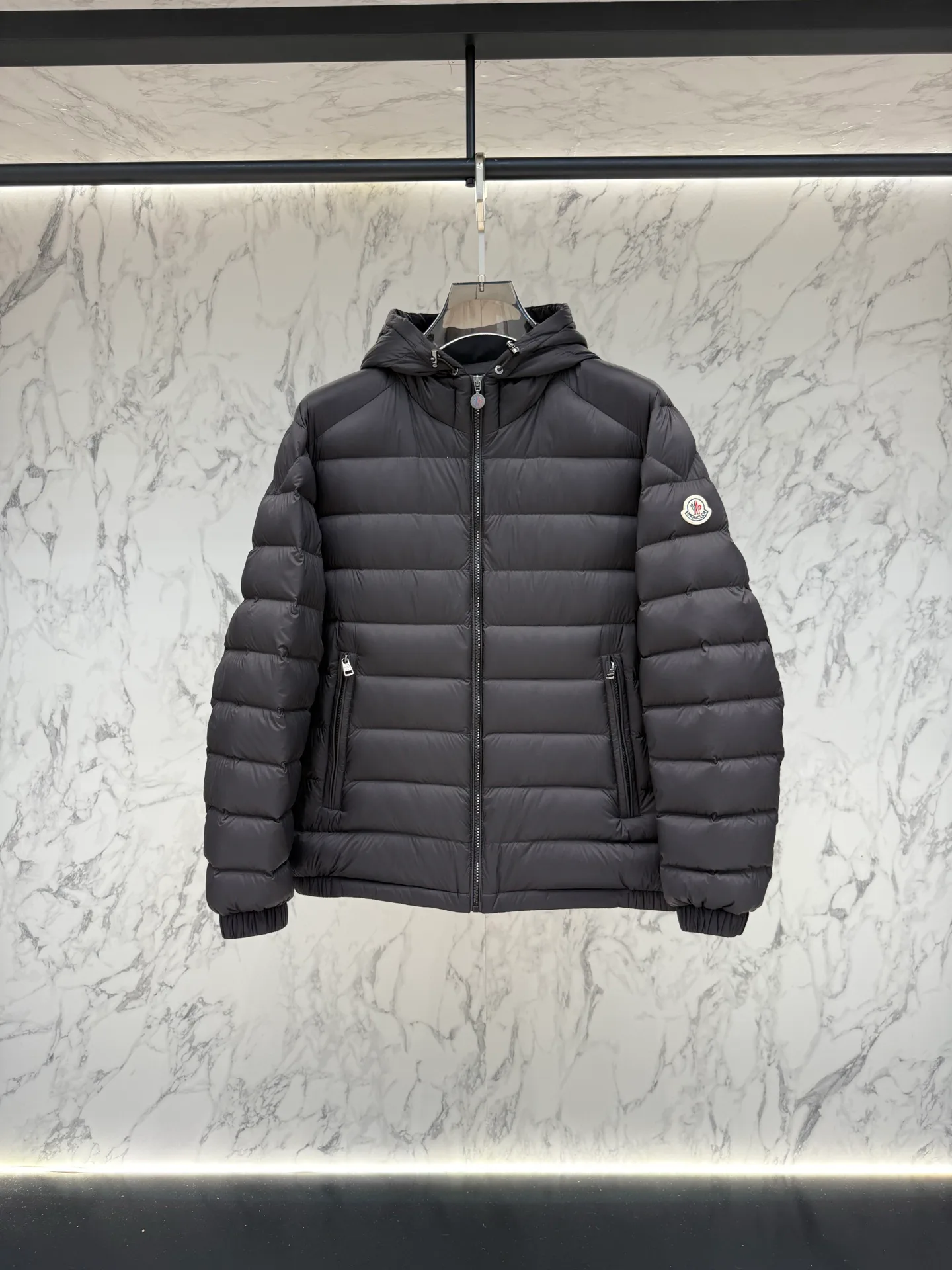 Куртки И Пуховики Мужские Moncler 18681322
