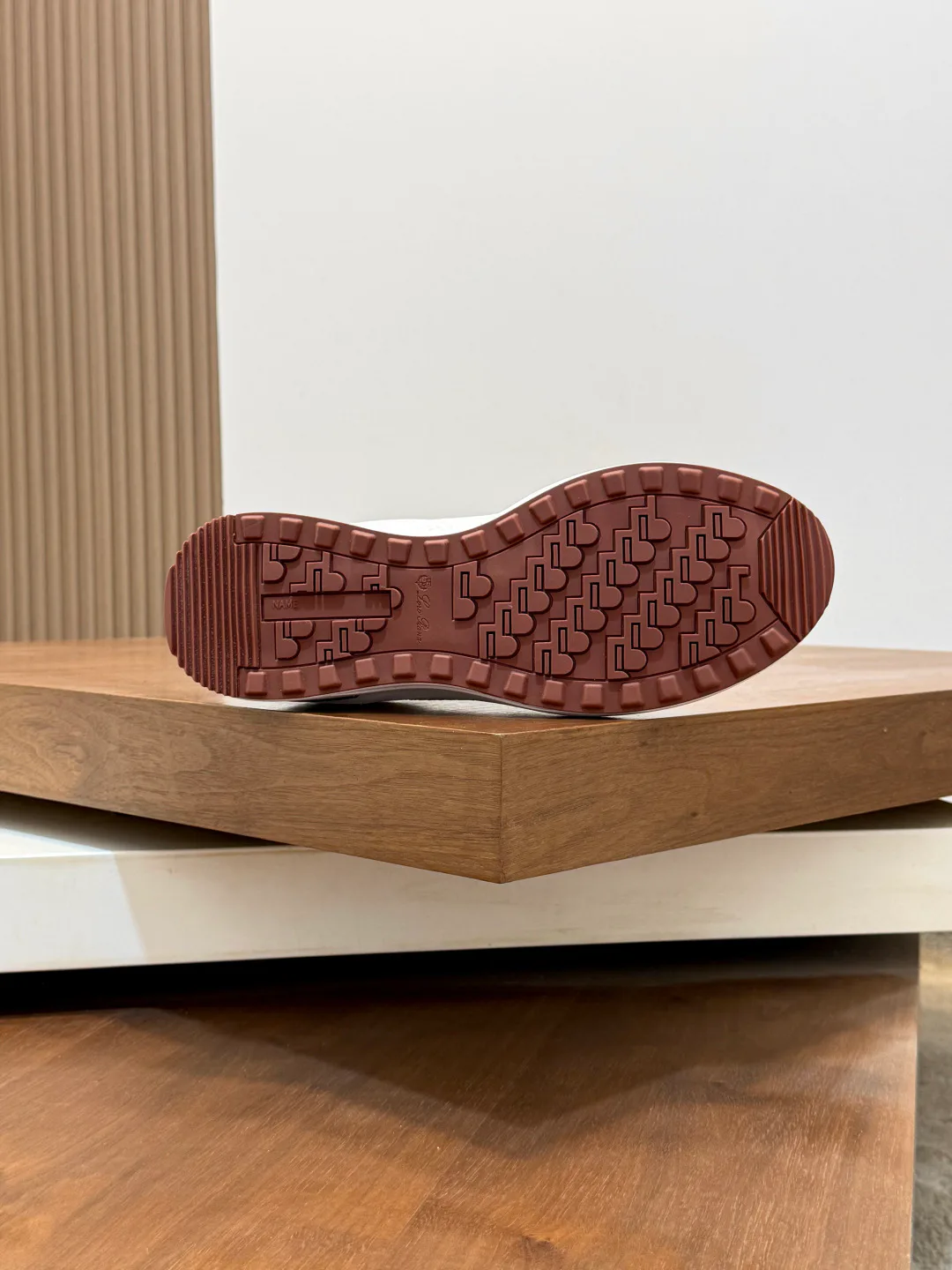 Men's Sneakers LORO PIANA 18100239
