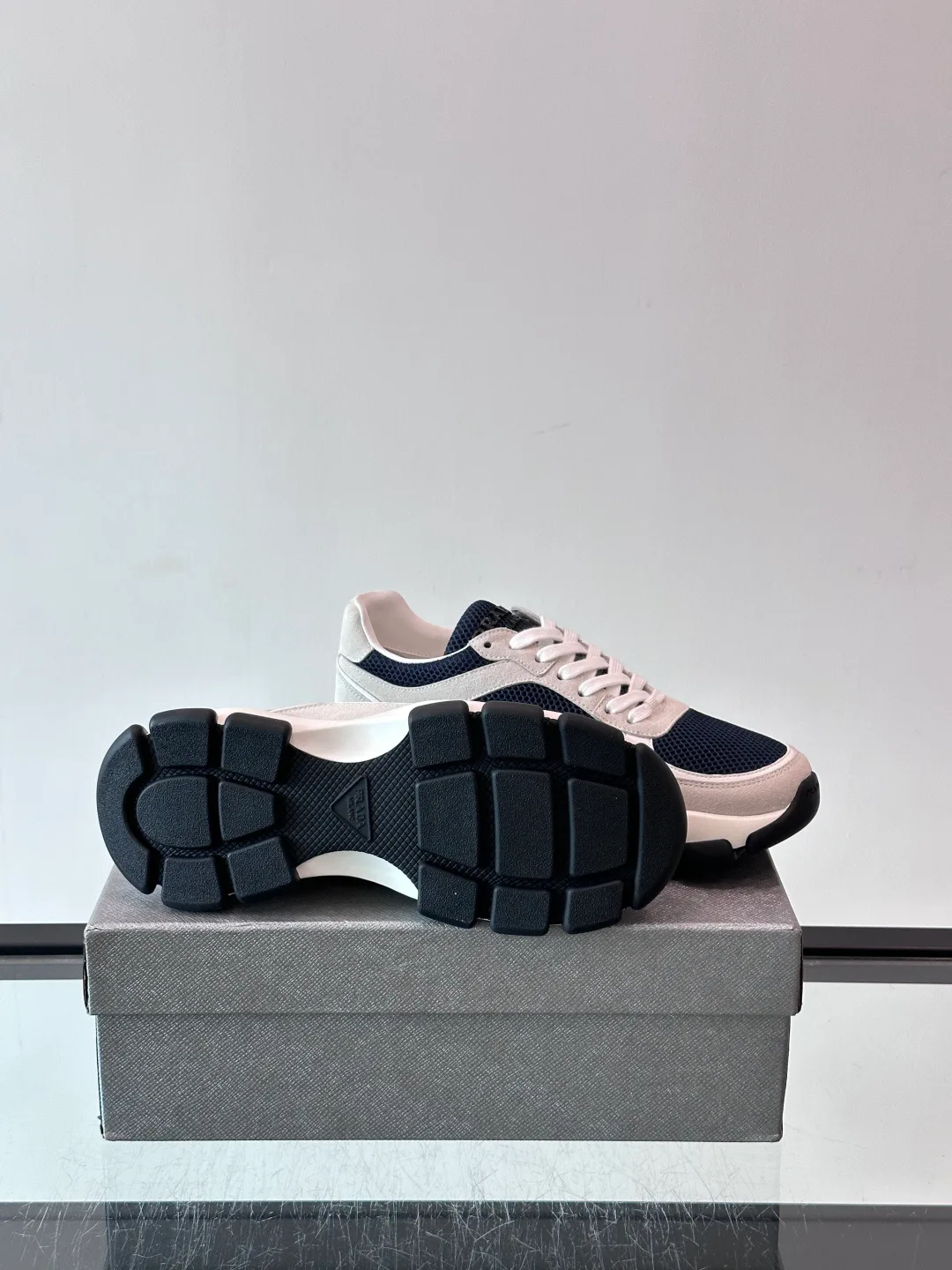 Men's Sneakers PRADA 18449476