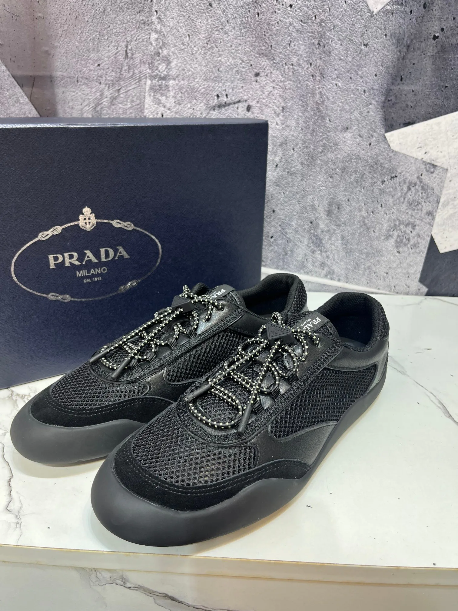 Men's Sneakers PRADA 17955458