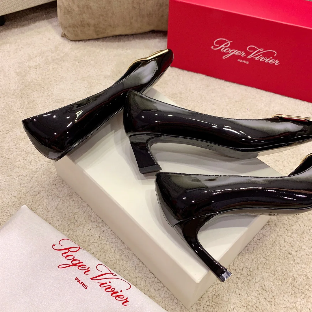 Women's Heels ROGER VIVIER 17550718