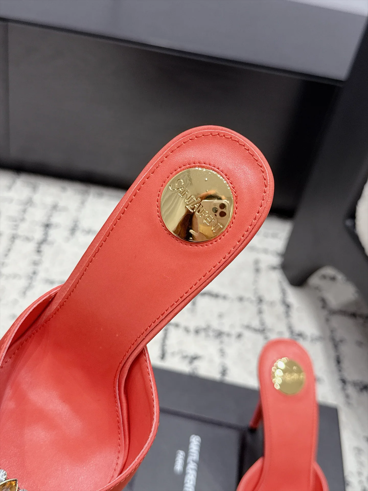 Women's Mules And Clogs SAINT LAURENT 17946871