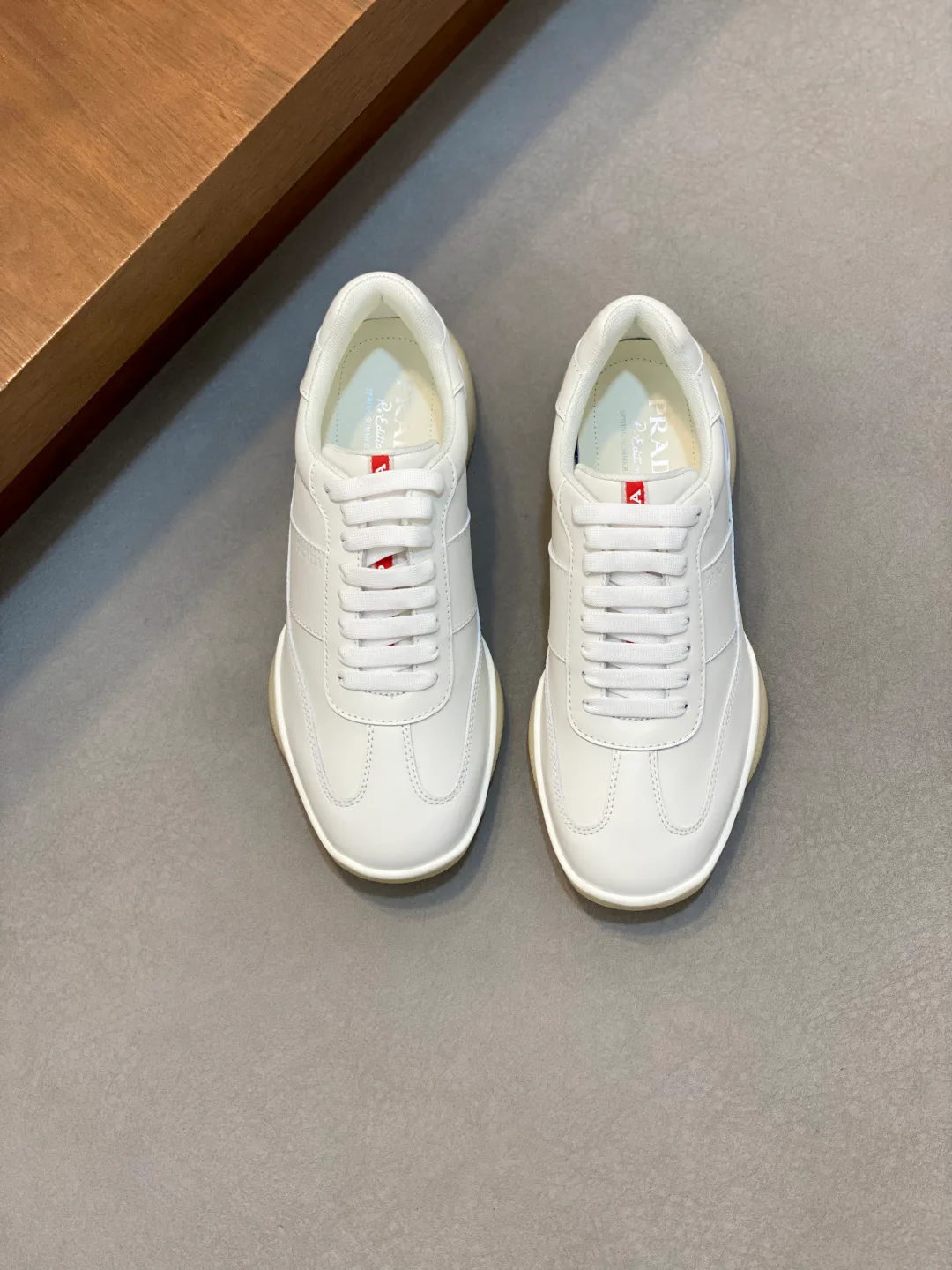 Men's Sneakers PRADA 18055217