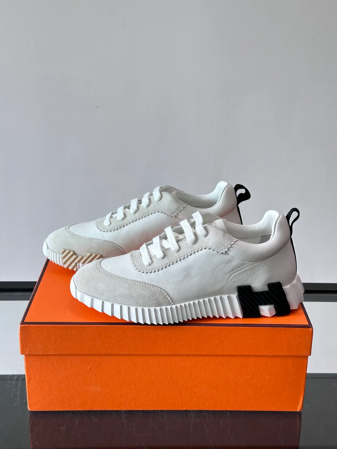 Men's Sneakers HERMES 18102594