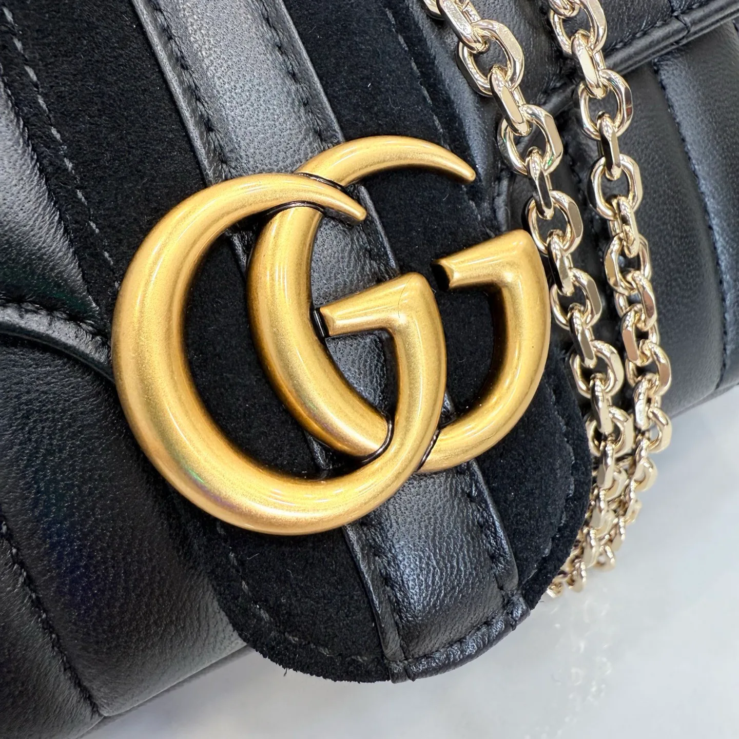 Women's Classic Handbags GUCCI 17872483