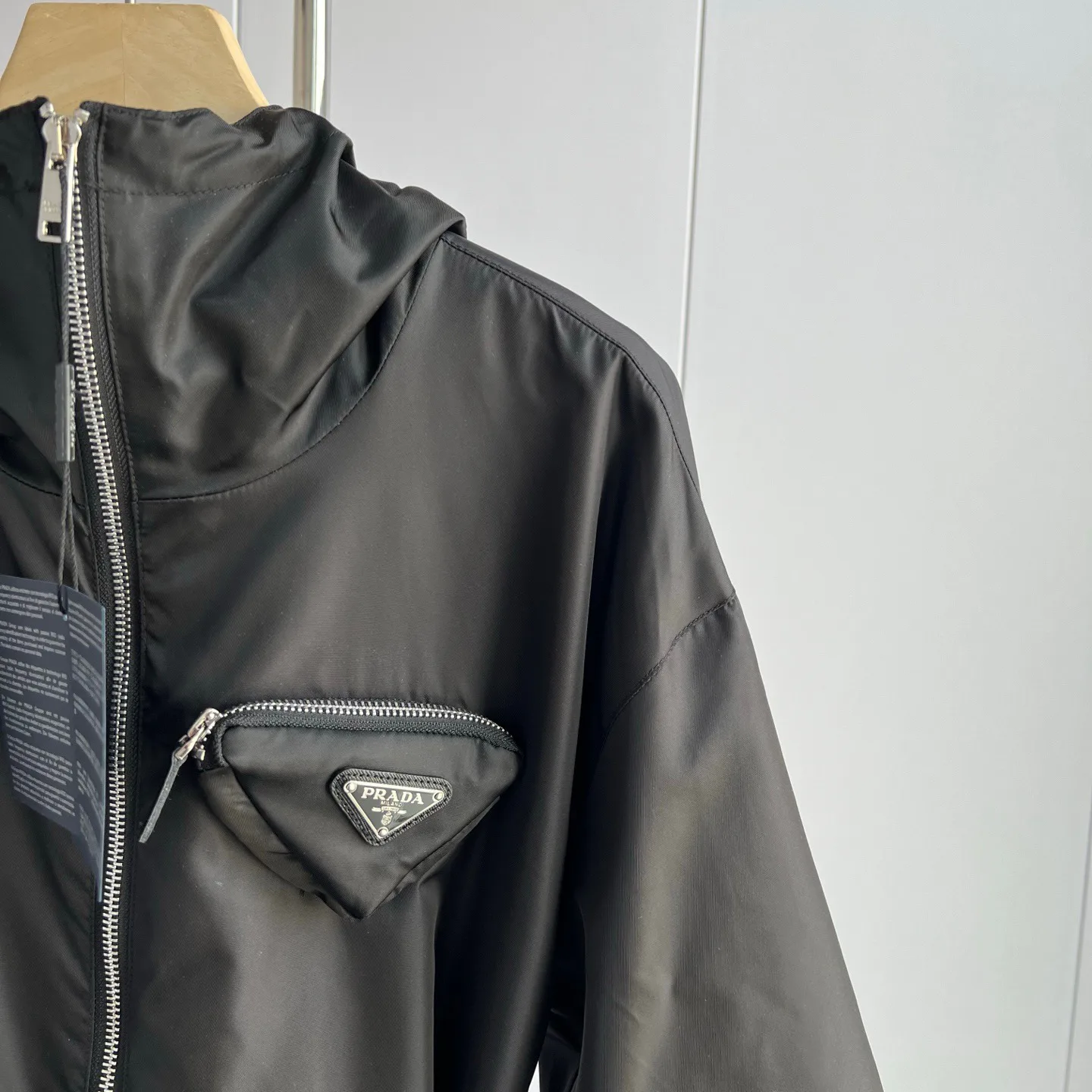 Women's Jackets And Down Jackets PRADA 18145423