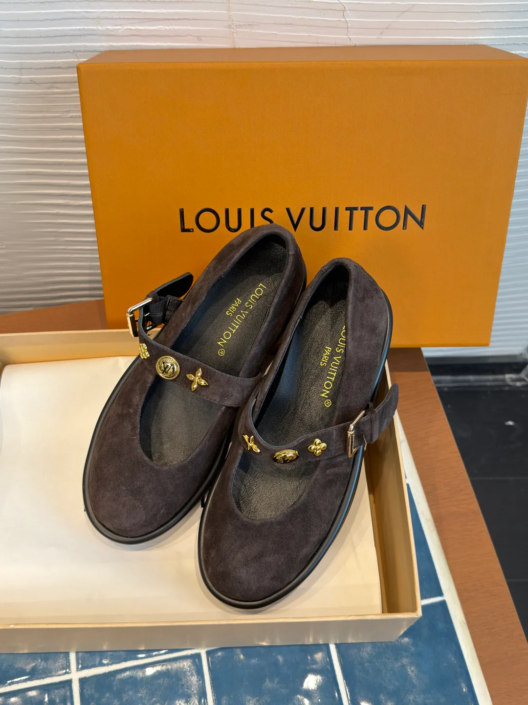 Балетки Женские Louis Vuitton 18604716