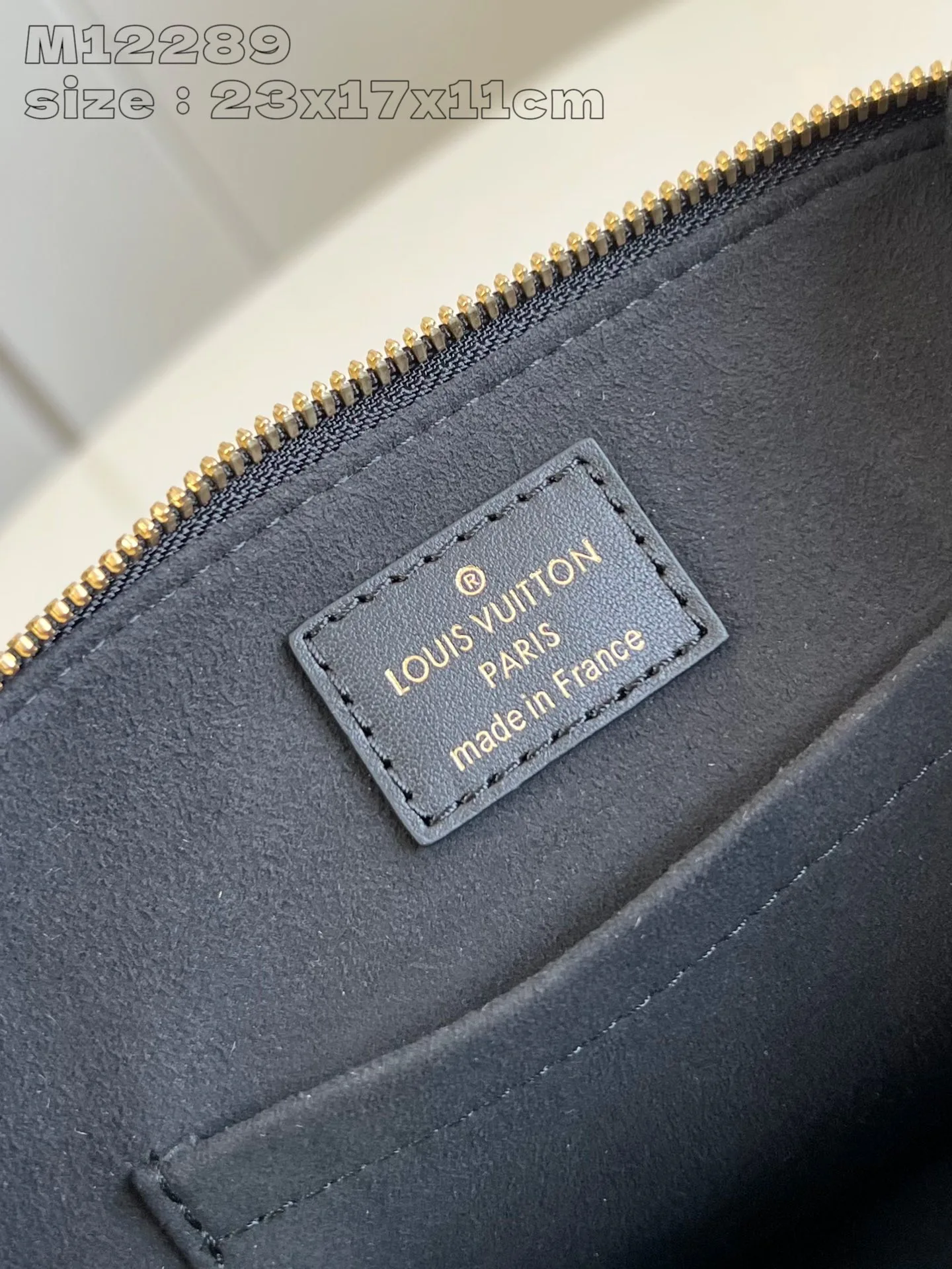 Women's Classic Handbags LOUIS VUITTON 18227598