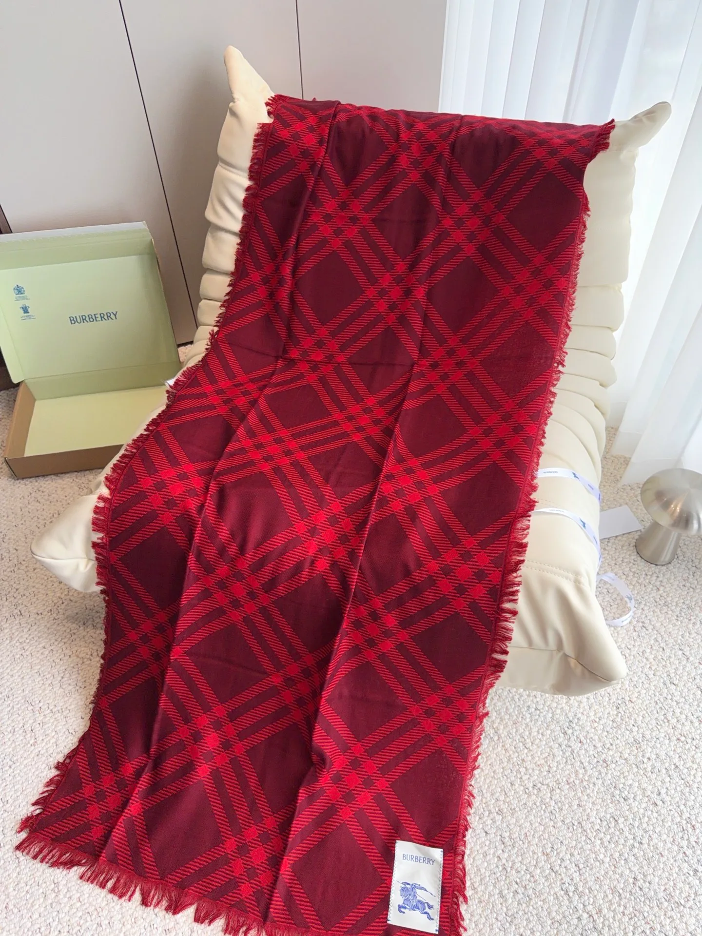 Scarves BURBERRY 18401208