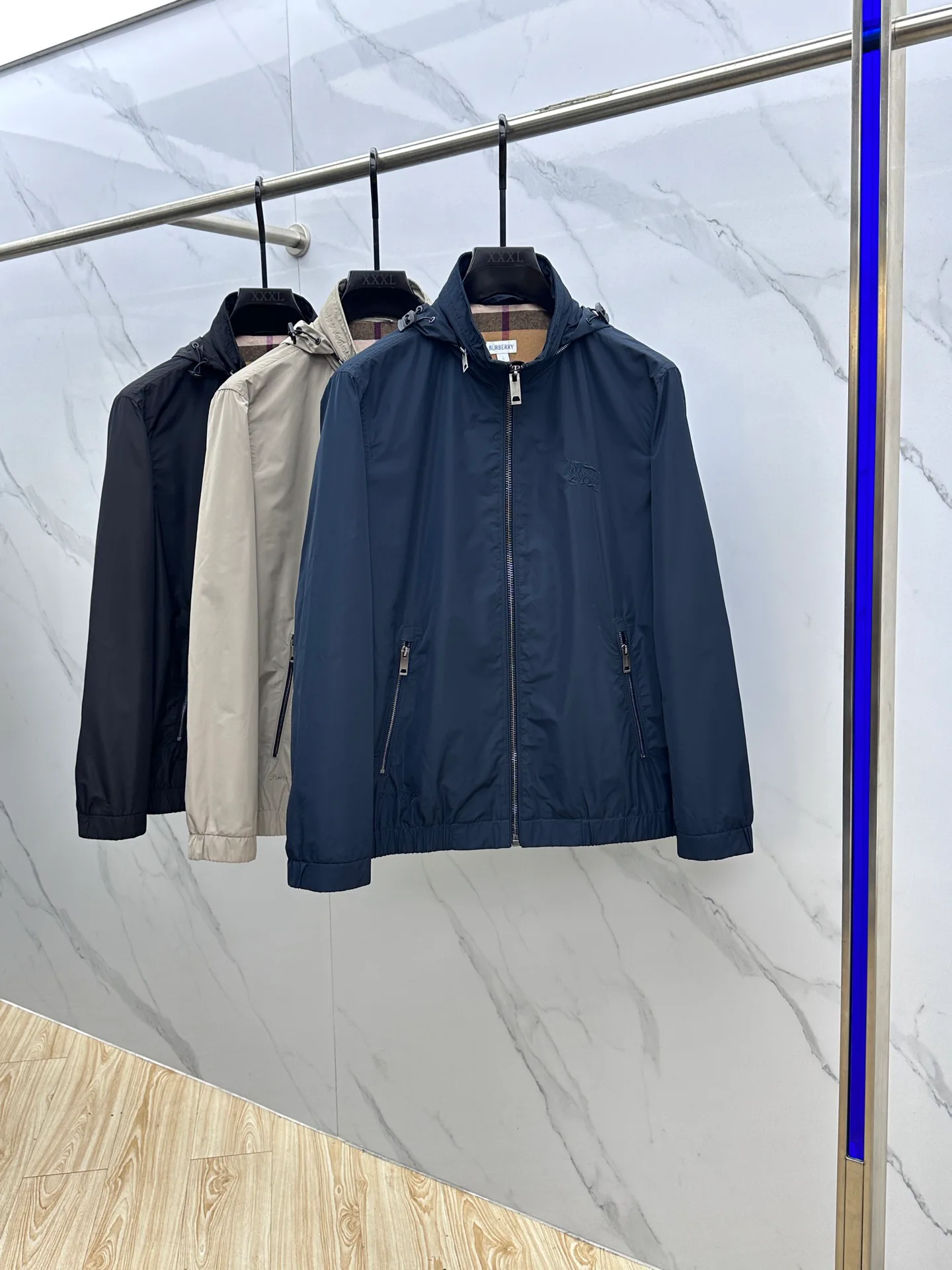 Men's Jackets And Down Jackets BURBERRY 18246778