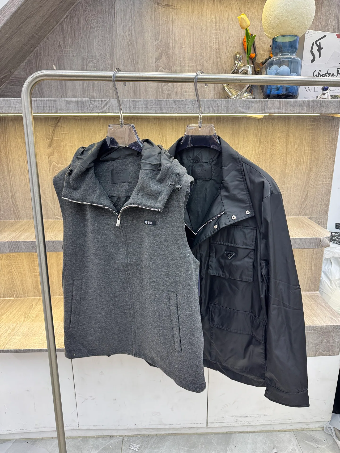Men's Jackets And Down Jackets PRADA 18206157