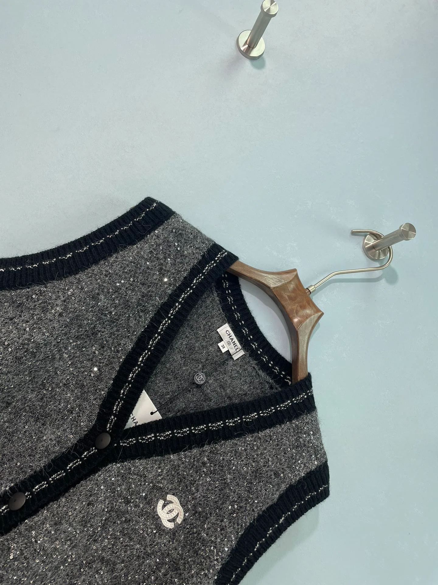 Women's Vests CHANEL 18151989