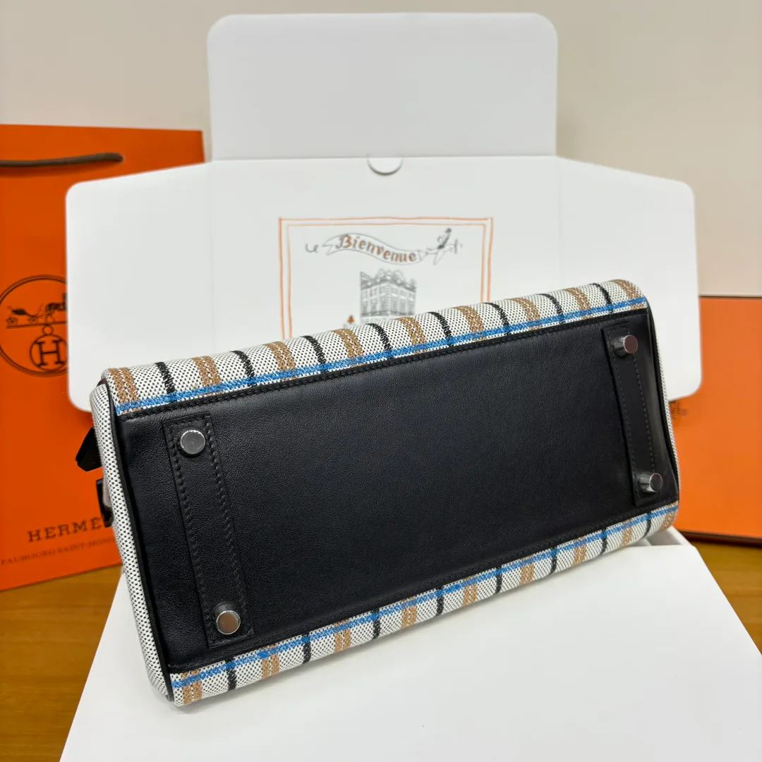 Women's Classic Handbags HERMES 18242956