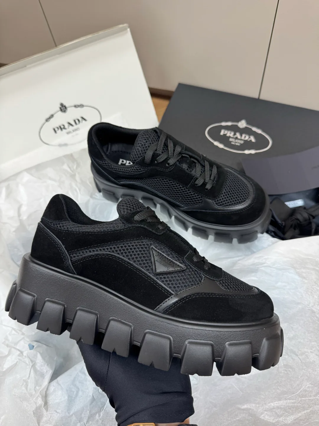 Women's Sneakers PRADA 18554590