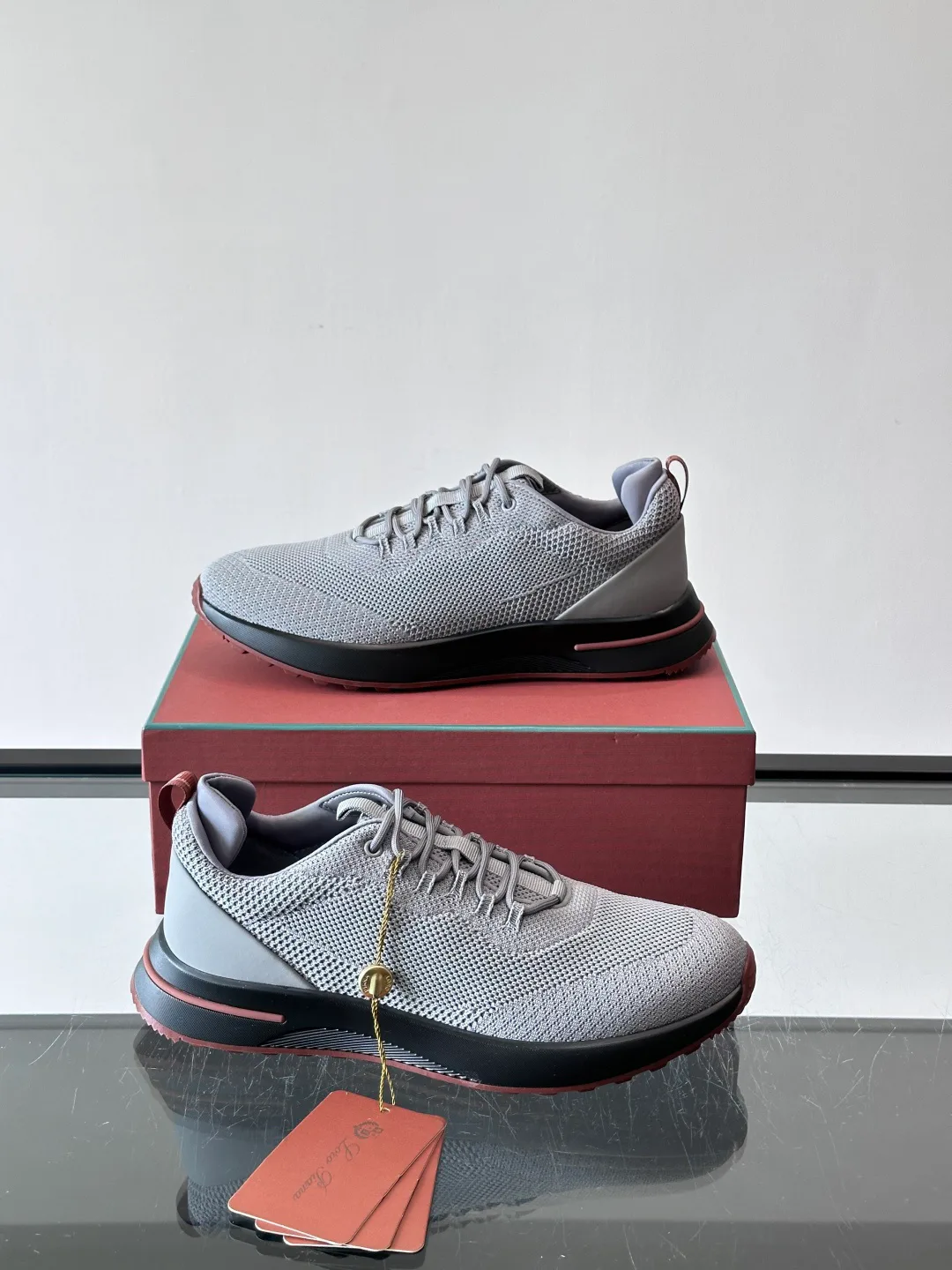 Men's Sneakers LORO PIANA 18265124
