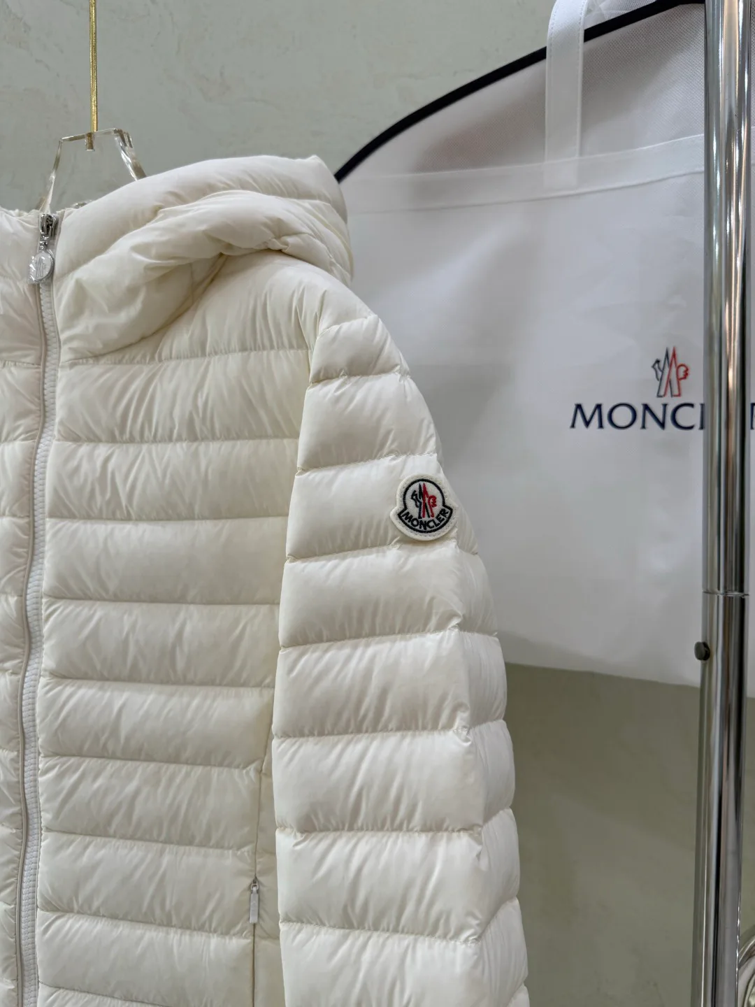 Men's Jackets And Down Jackets MONCLER 18029895