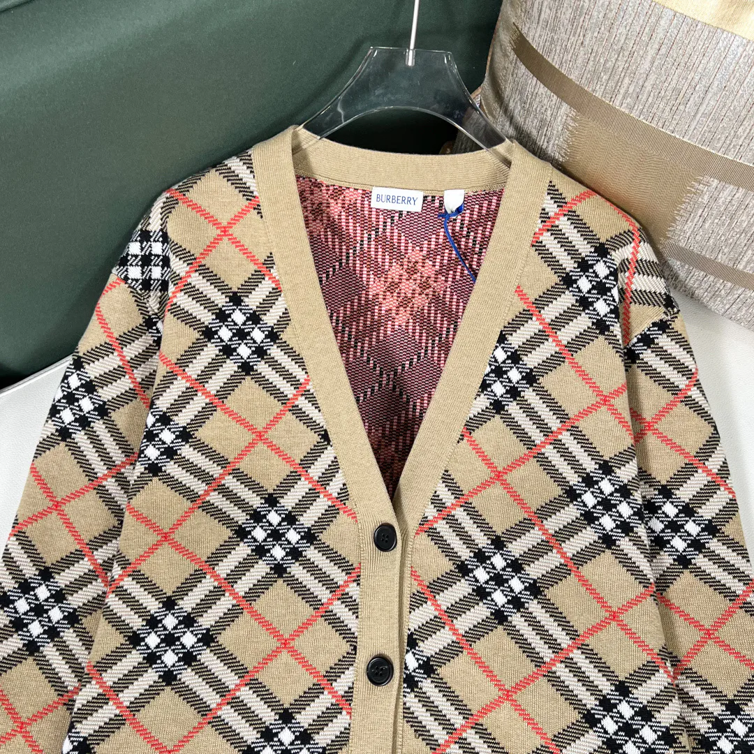 Women's Jumpers And Sweaters BURBERRY 18140661