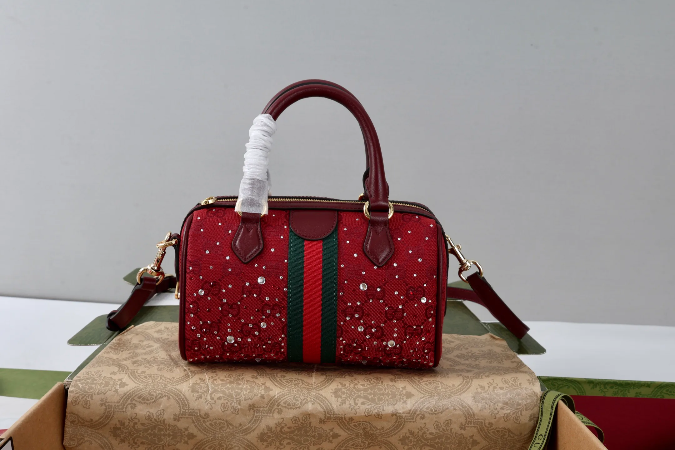 Women's Classic Handbags GUCCI 18065275
