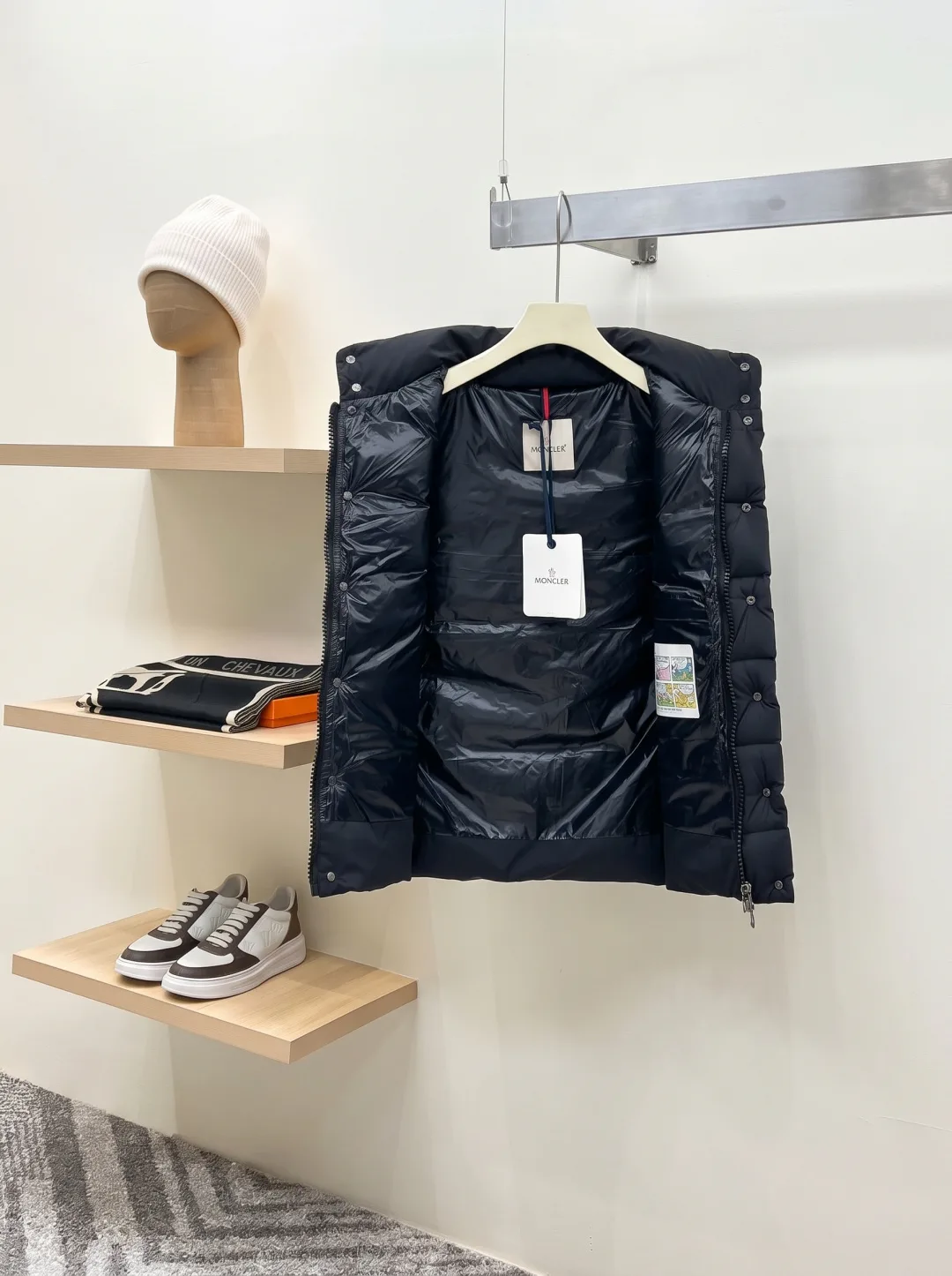 Жилеты Мужские Moncler 18596629