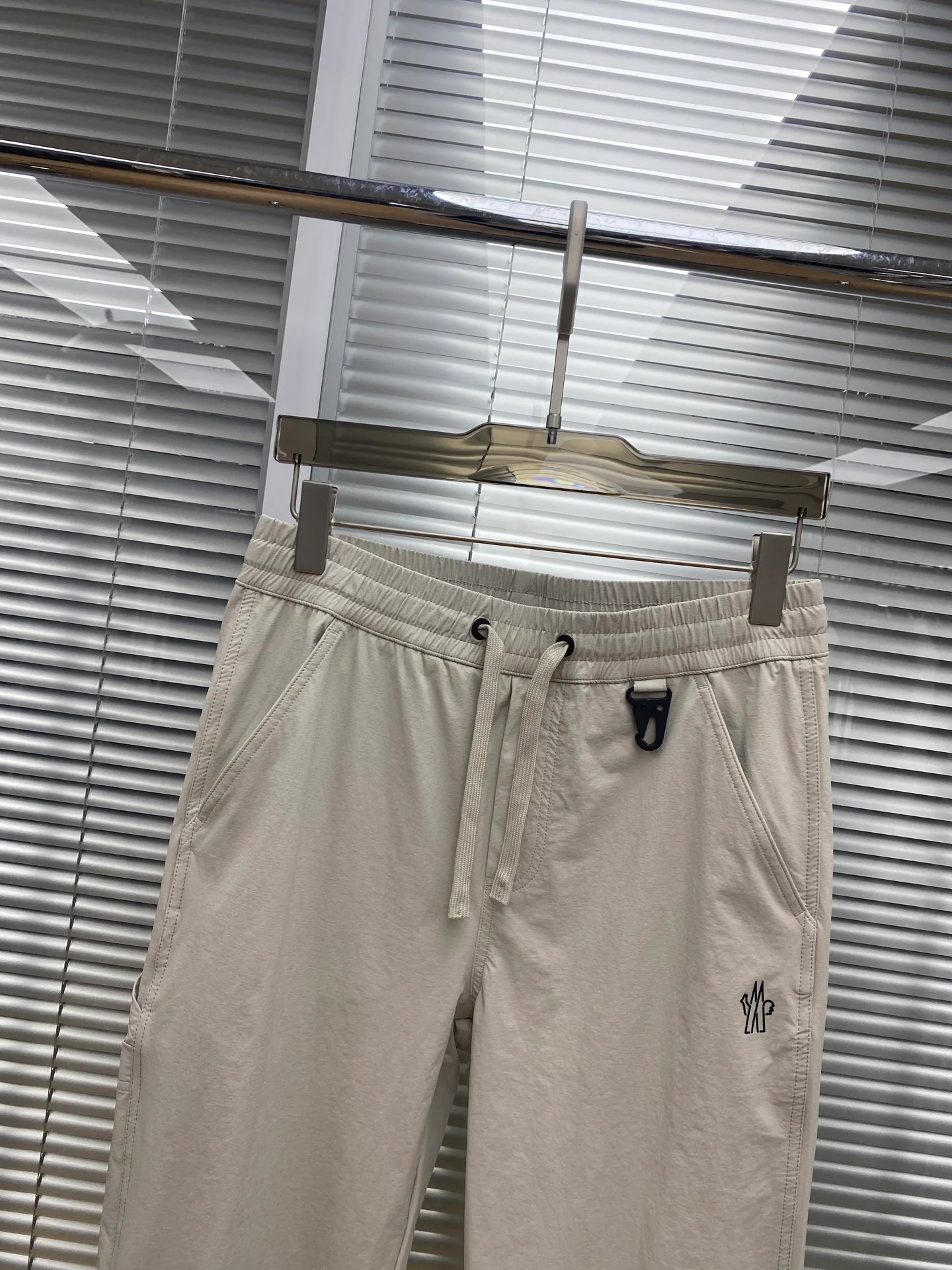 Men's Trousers MONCLER 16839521