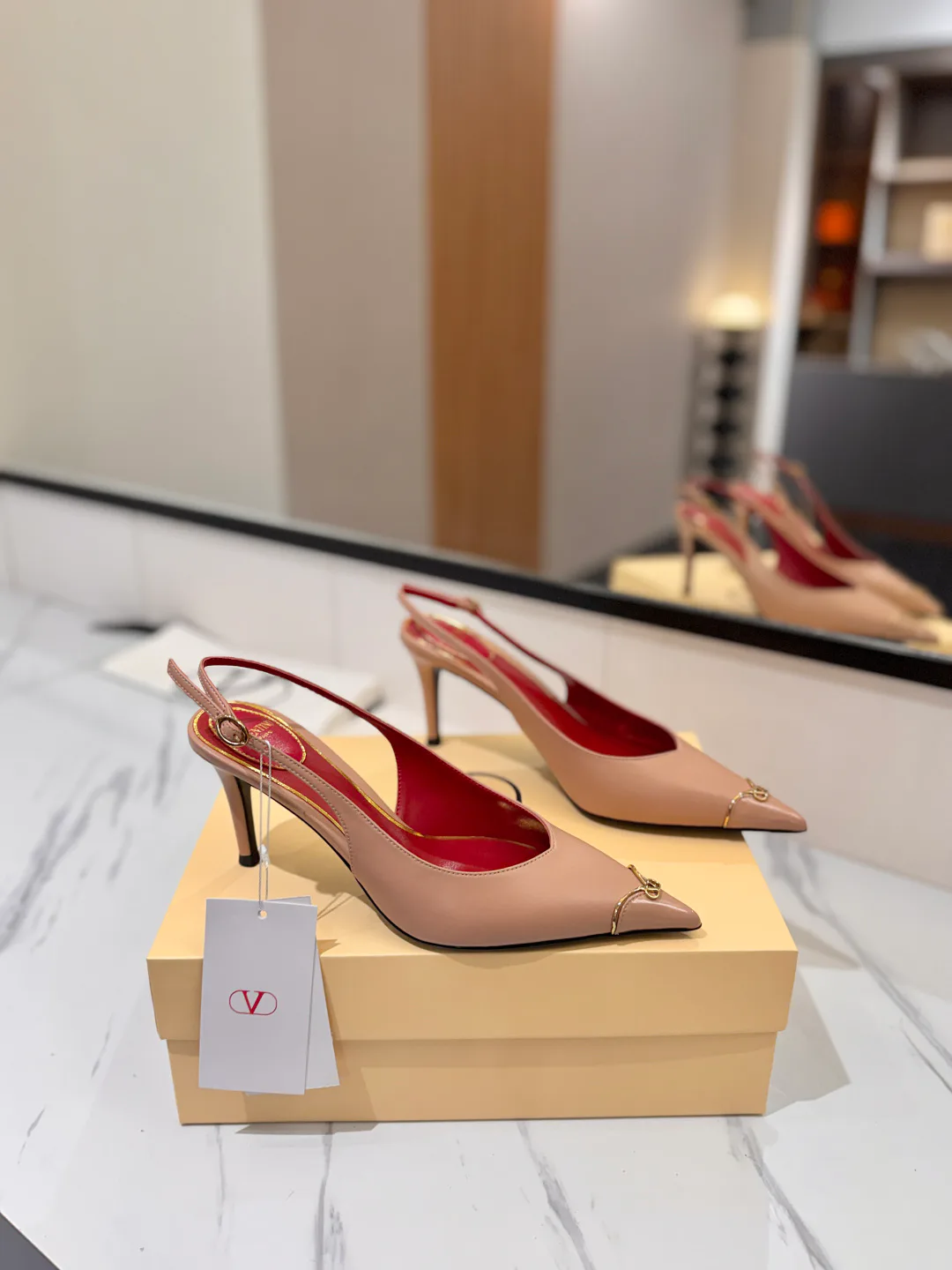Women's Open-Toe Sandals VALENTINO 18134956