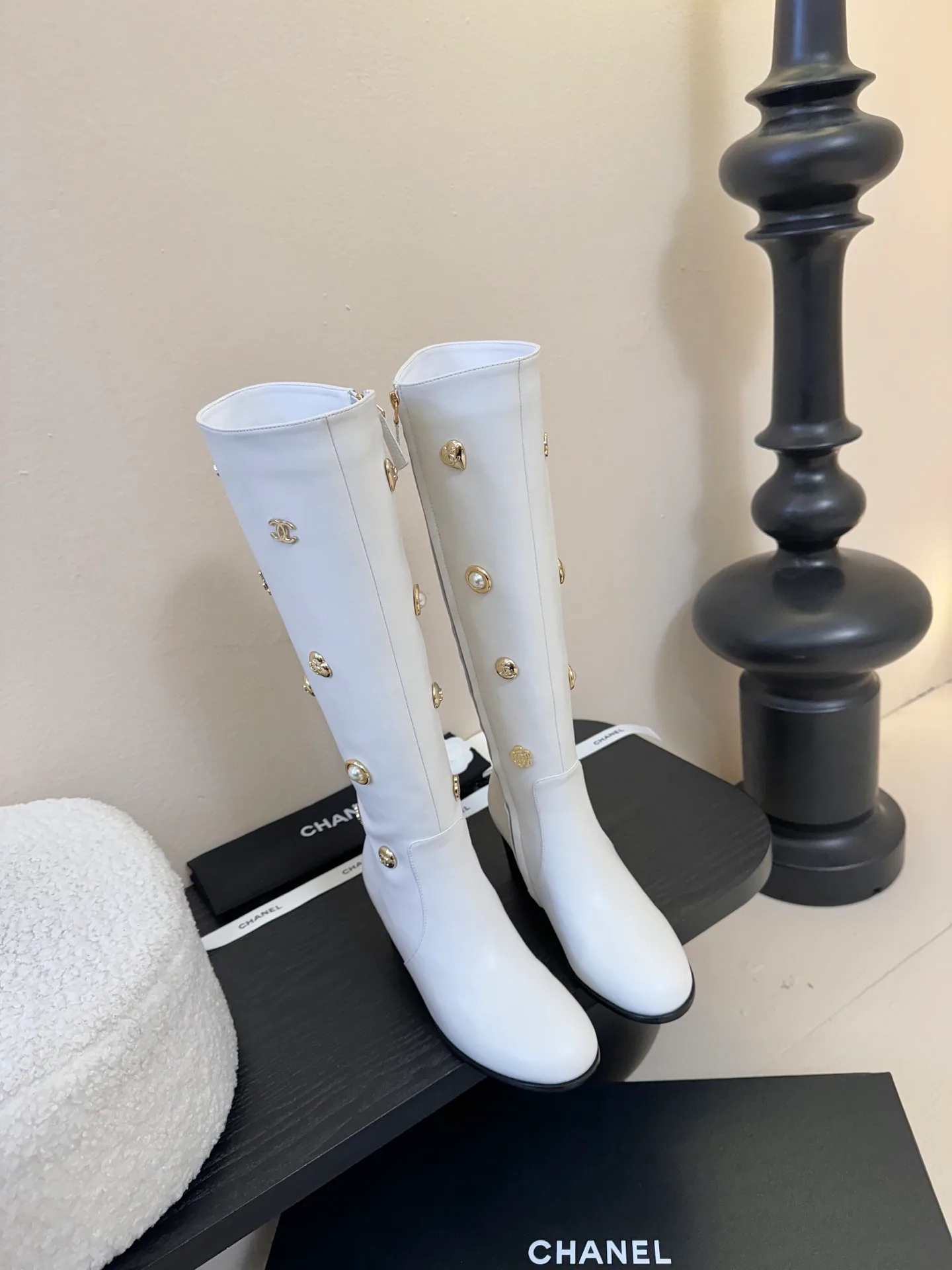 Women's Boots CHANEL 18025412