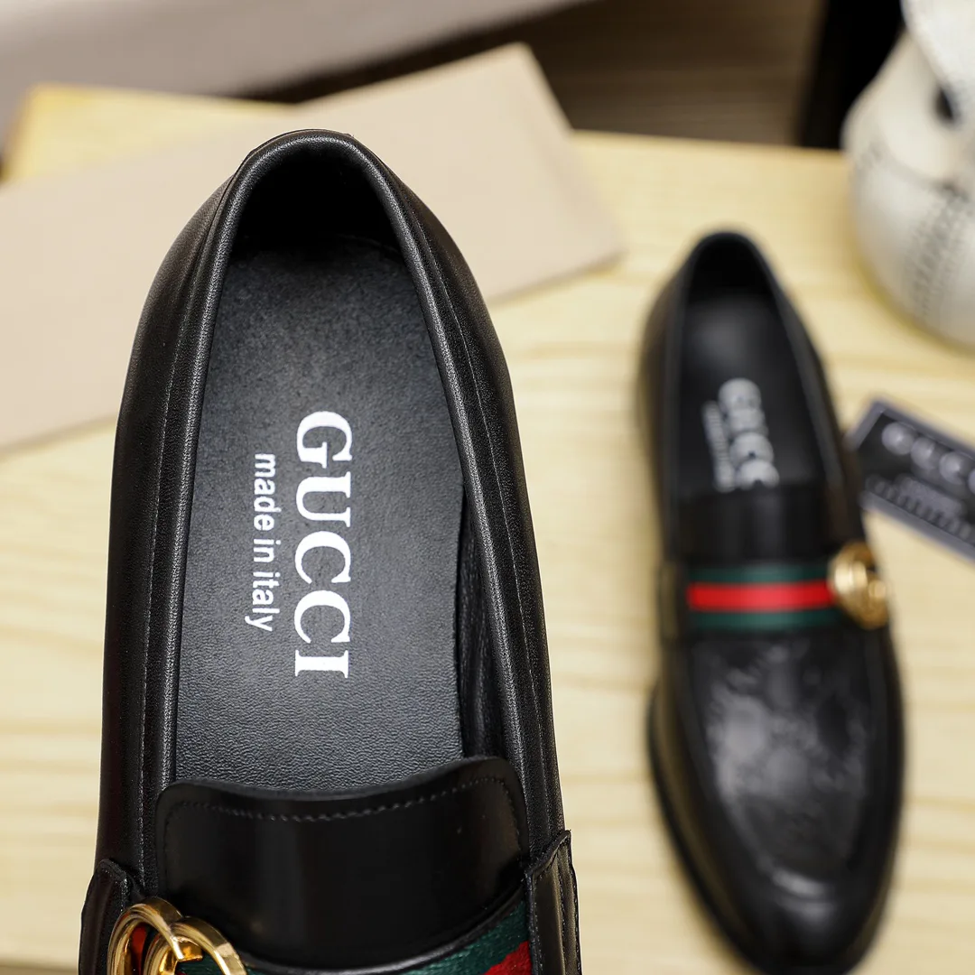 Men's Loafers And Dress Shoes GUCCI 17569207