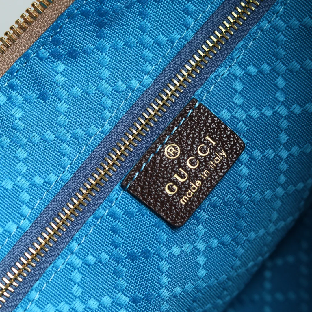 Women's Shoulder Bags GUCCI 17947870