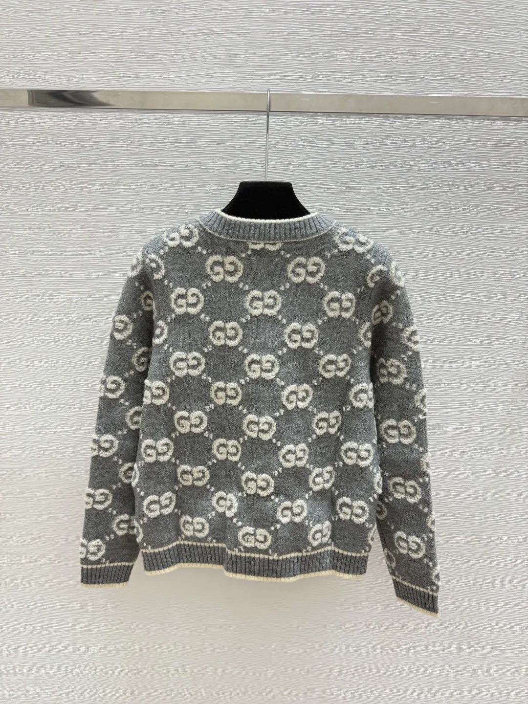Women's Jumpers And Sweaters GUCCI 18016386