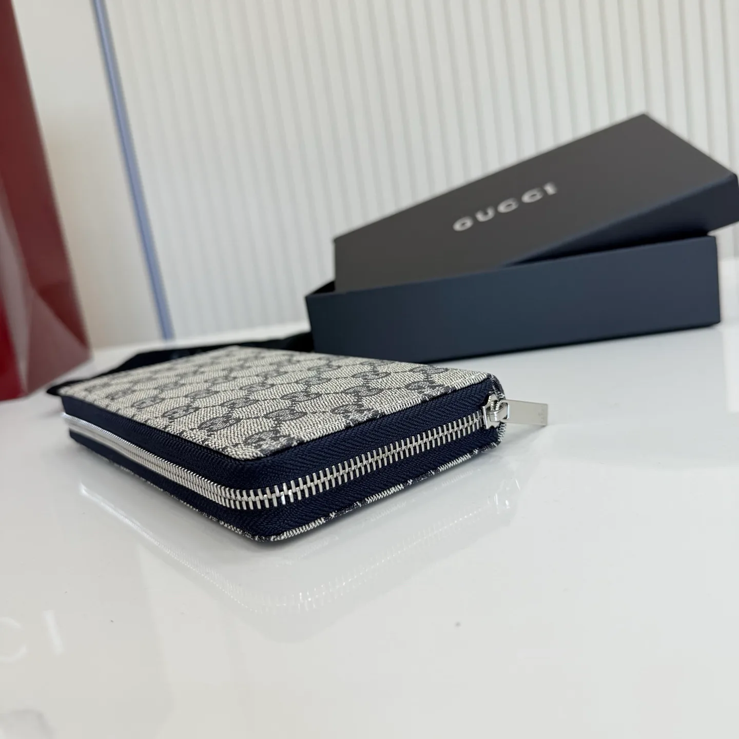 Women's Clutches GUCCI 17948276