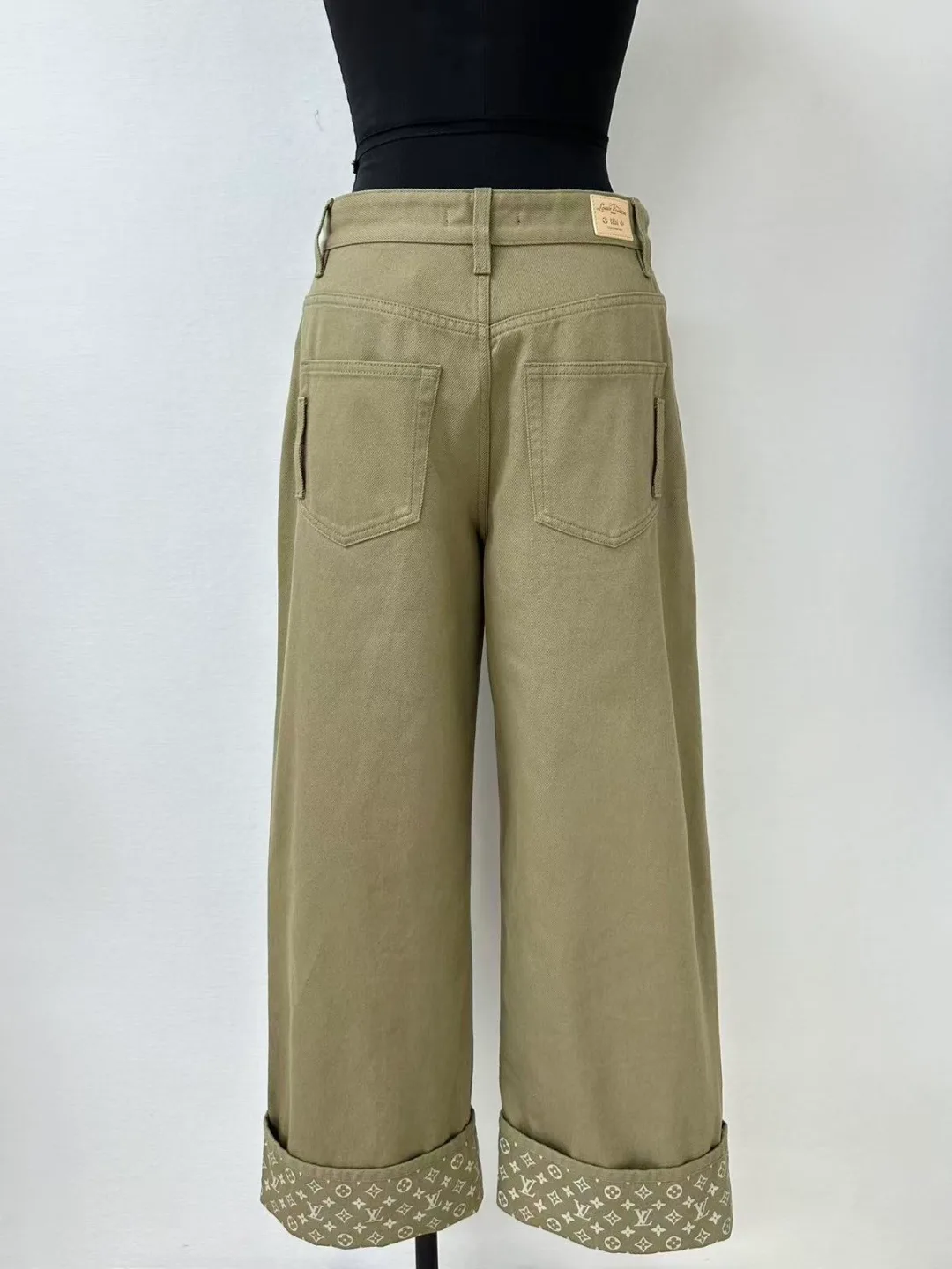 Women's Jeans LOUIS VUITTON 18189417