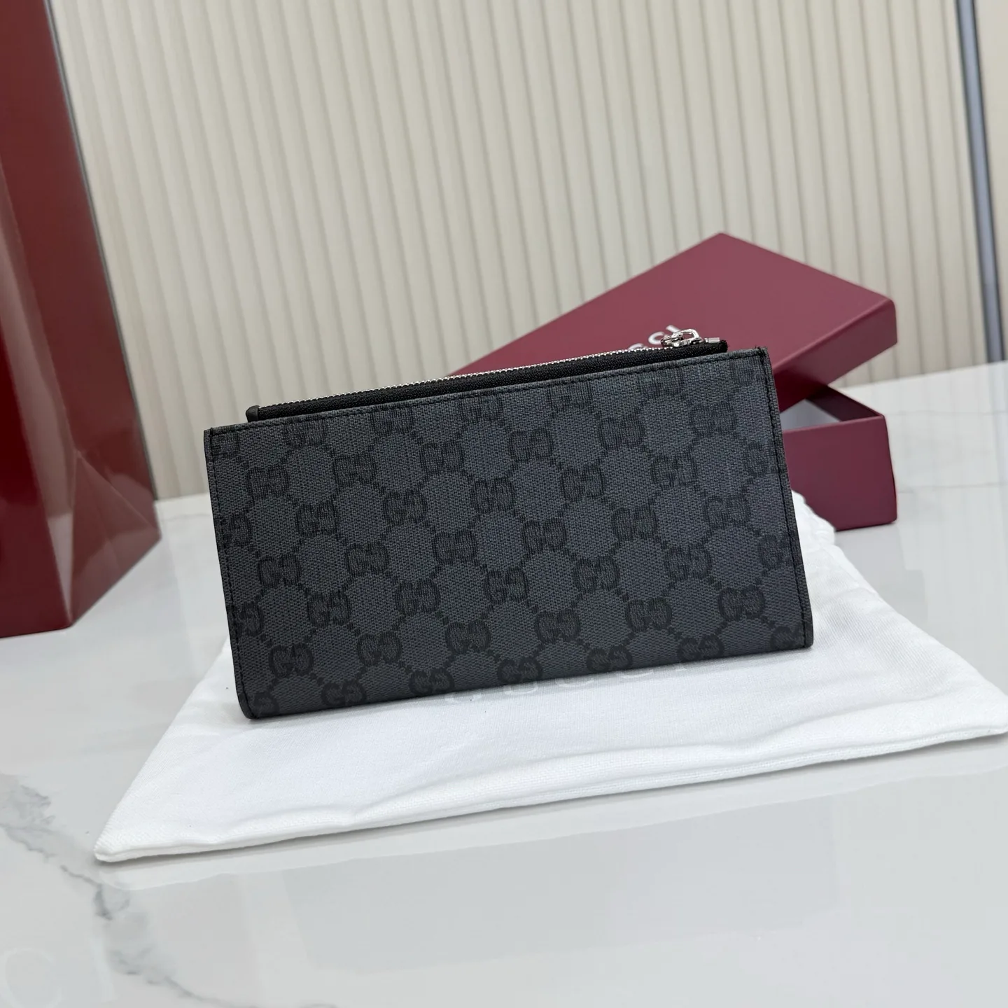 Women's Clutches GUCCI 17948293