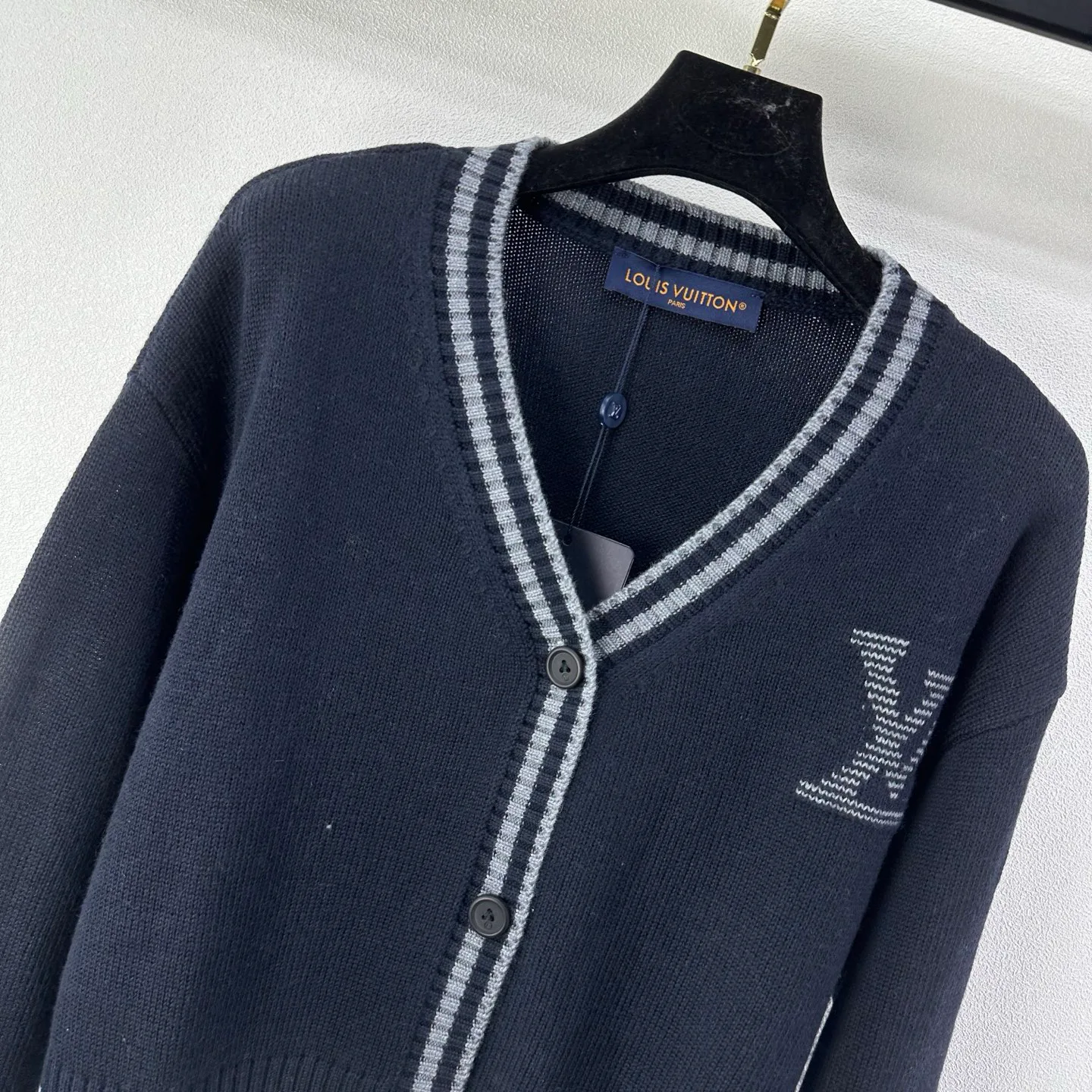 Women's Jumpers And Sweaters LOUIS VUITTON 18363048