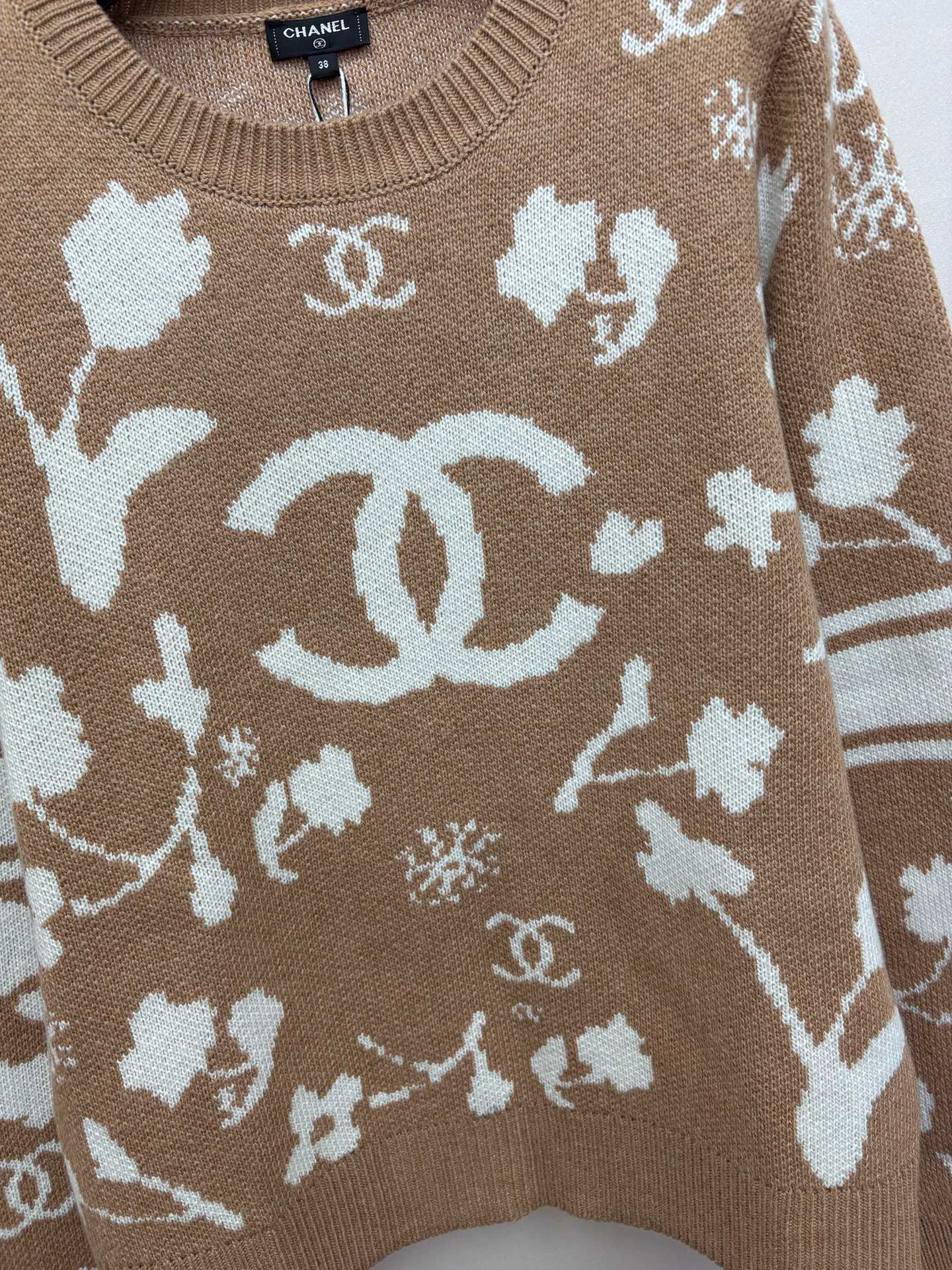 Women's Jumpers And Sweaters CHANEL 17696371
