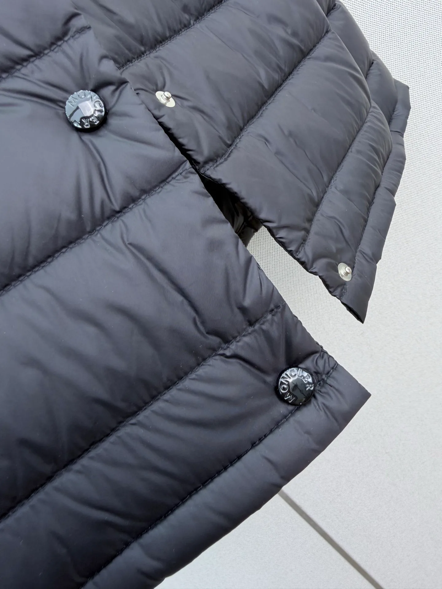 Women's Vests MONCLER 18108524